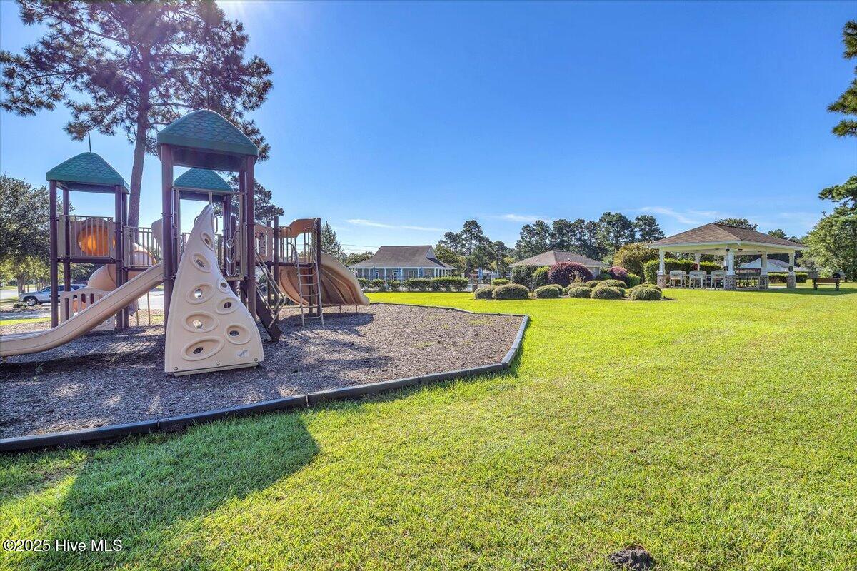 100557055 | Photo 39