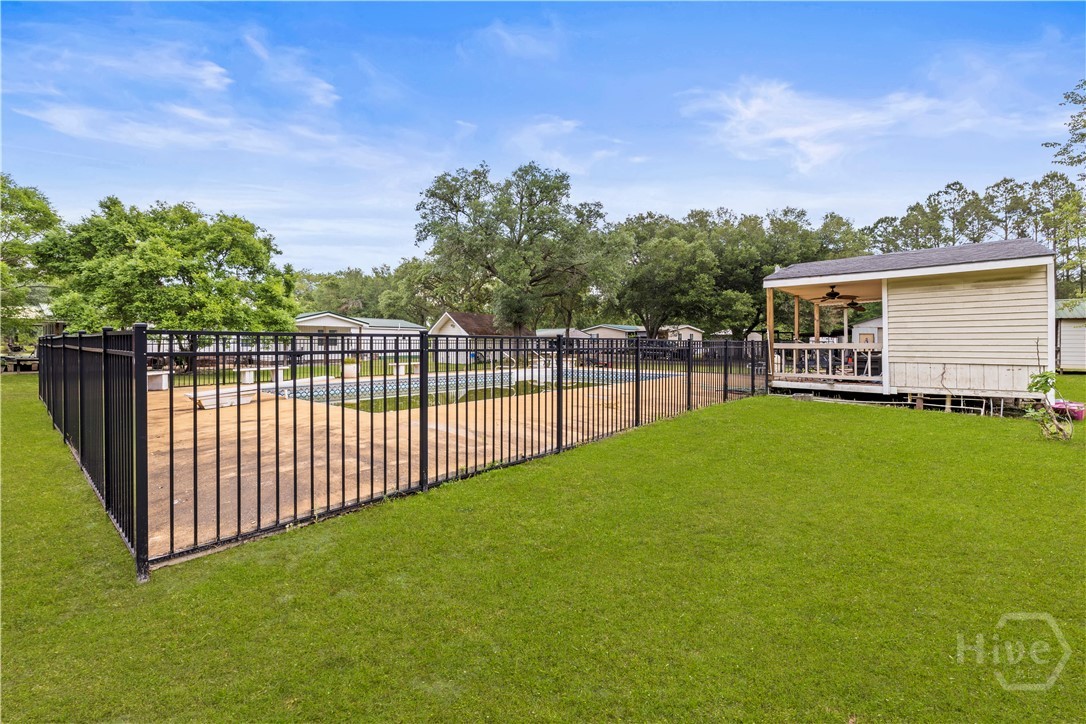 535 & 565 Deer Run Road, Ellabell, GA, 31308