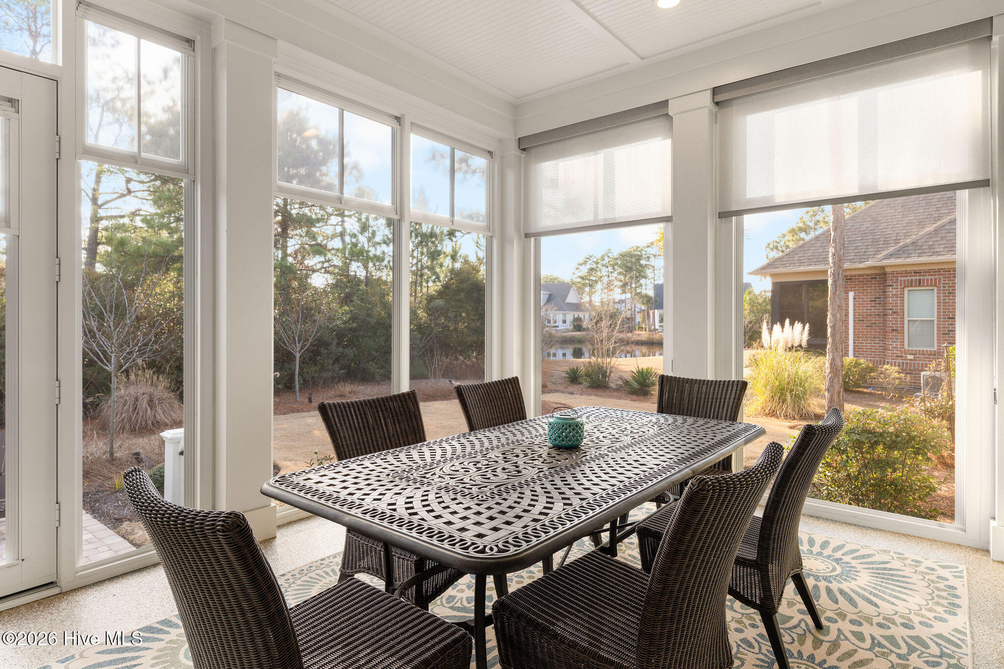 100552329 | Photo 35