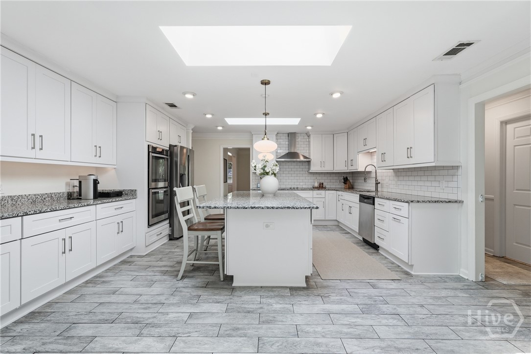 Bright and spacious