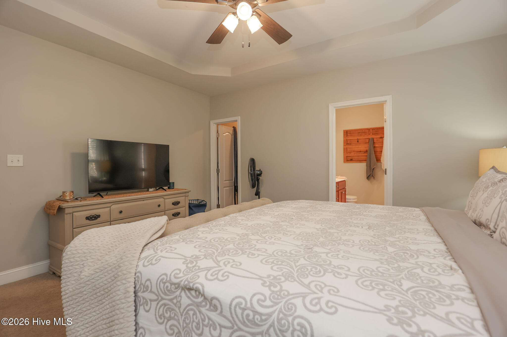 100559390 | Photo 41