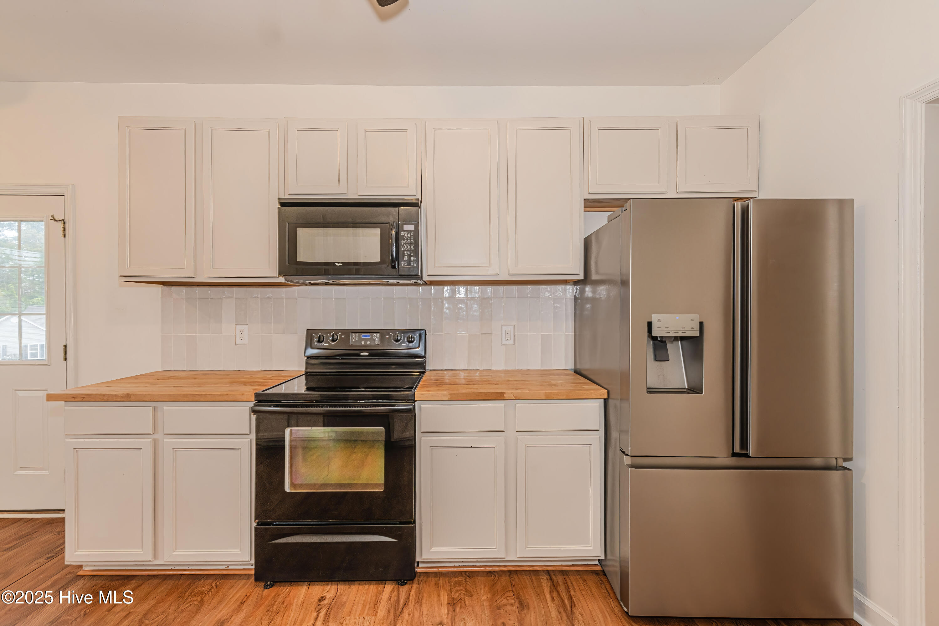 100539008 | Photo 20