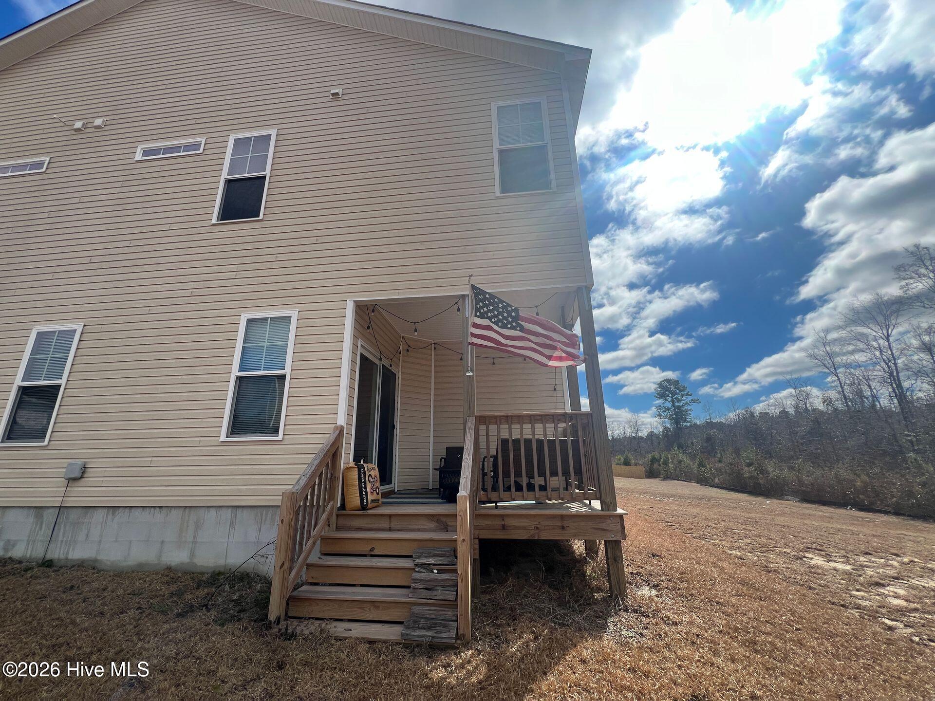 100560818 | Photo 21