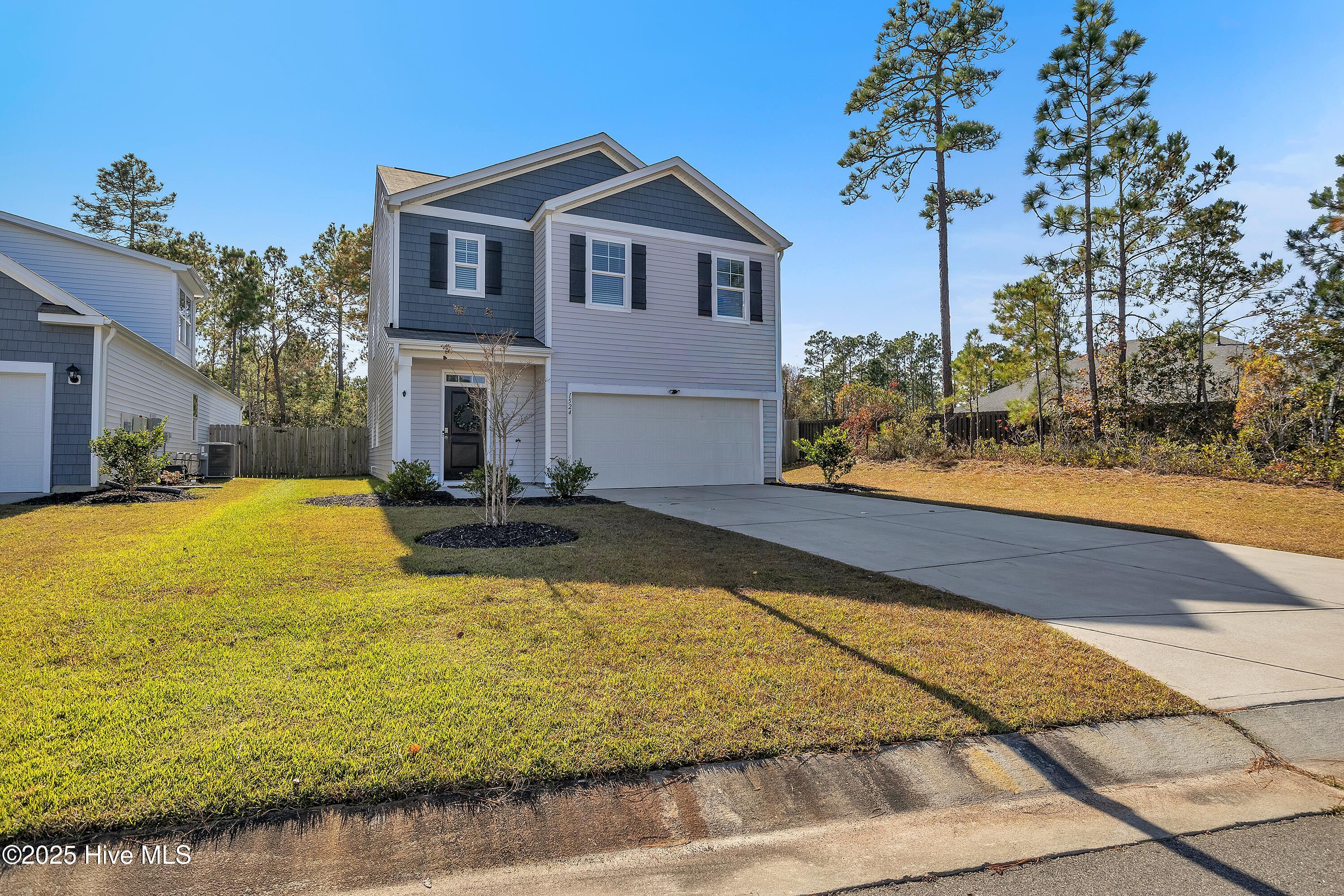 100540789 | Photo 57