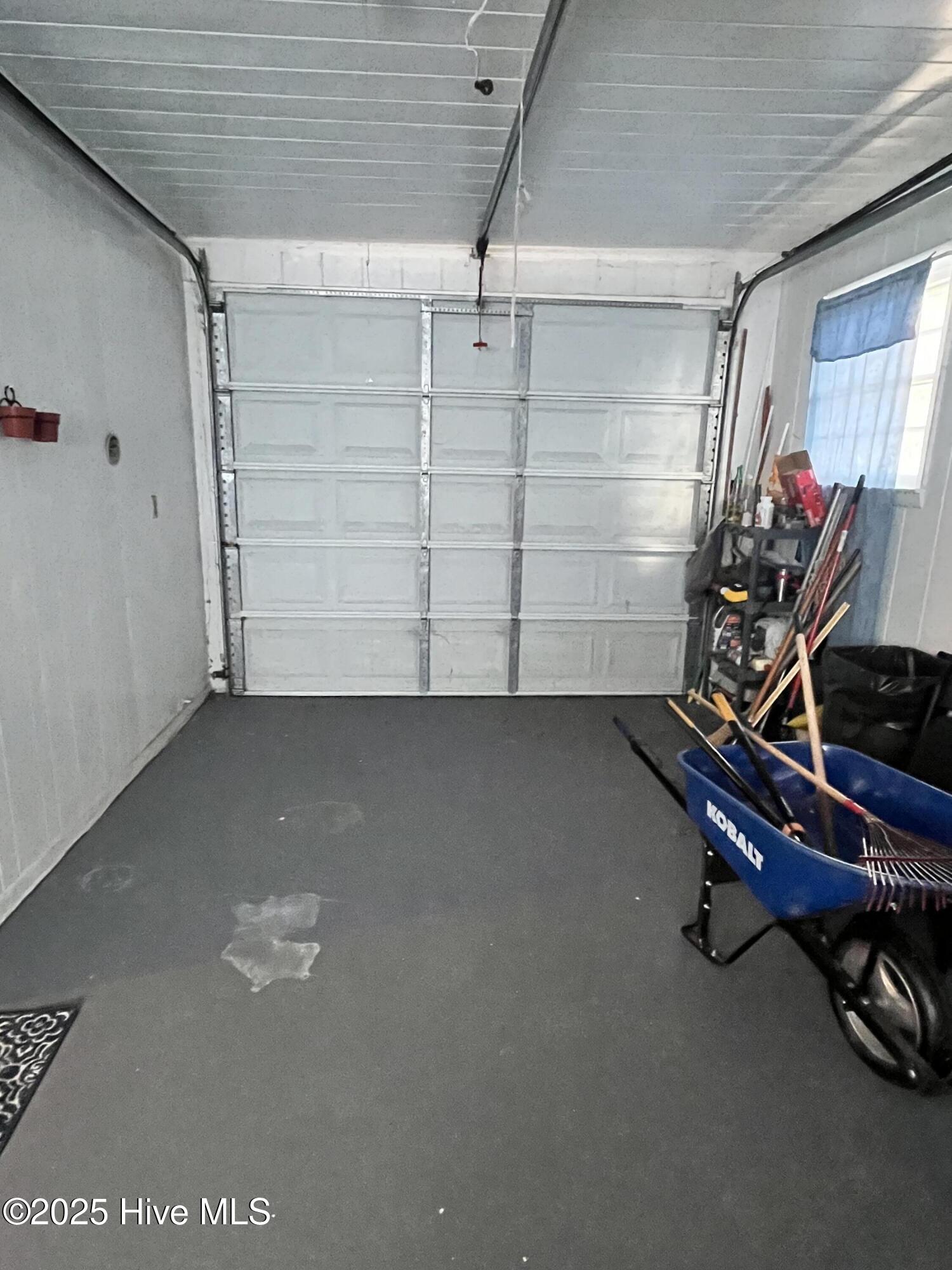 100545707 | Photo 12