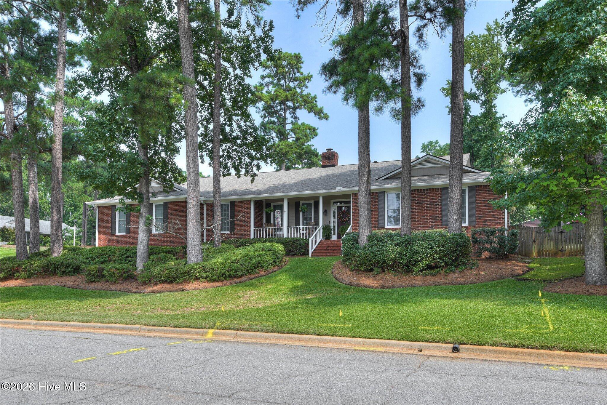 Featured Listings Featured Listings