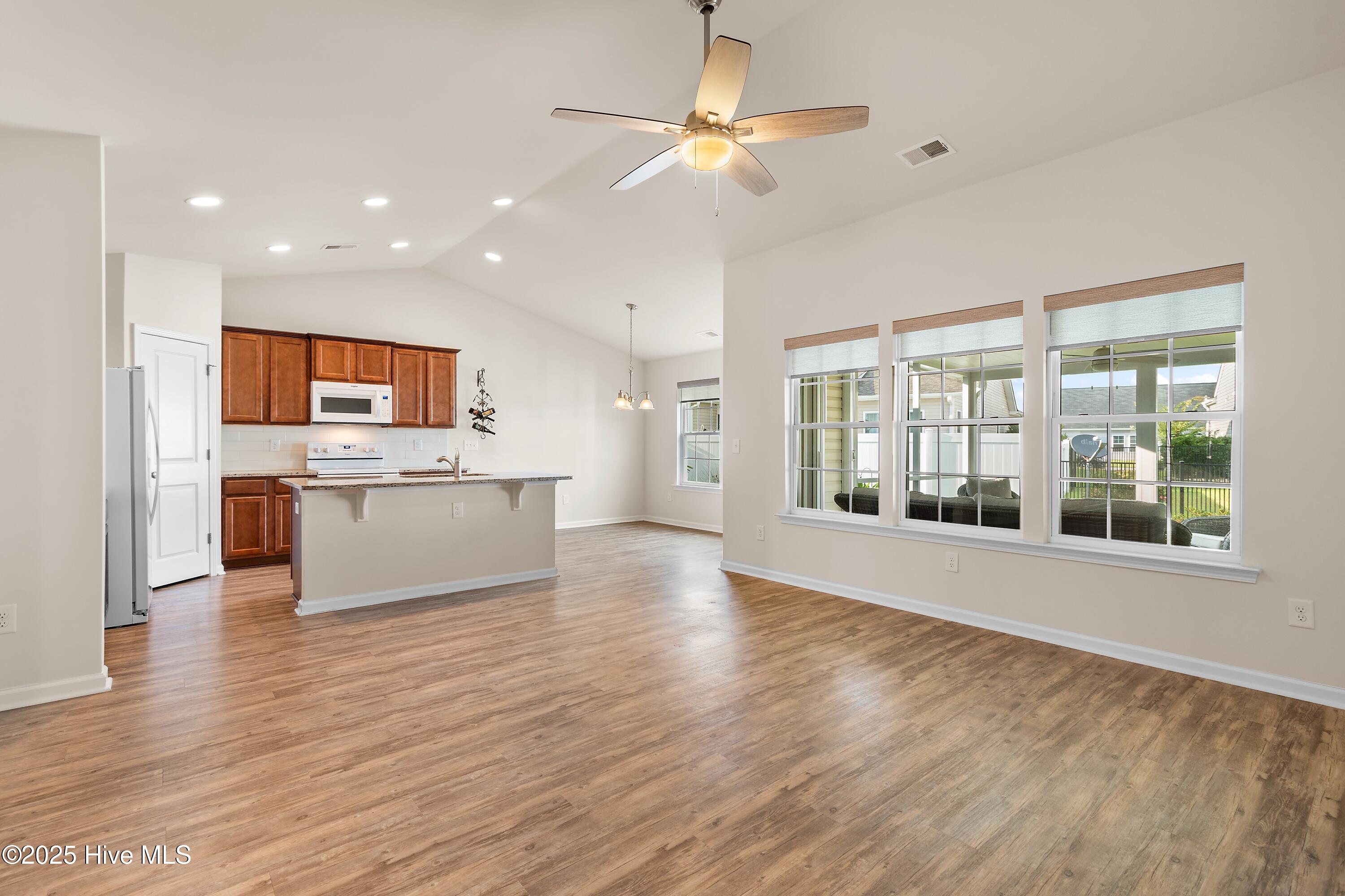 934 Brewster Court SW, Ocean Isle Beach, NC 28469 – photo 6: JJ_Aug14 - 5