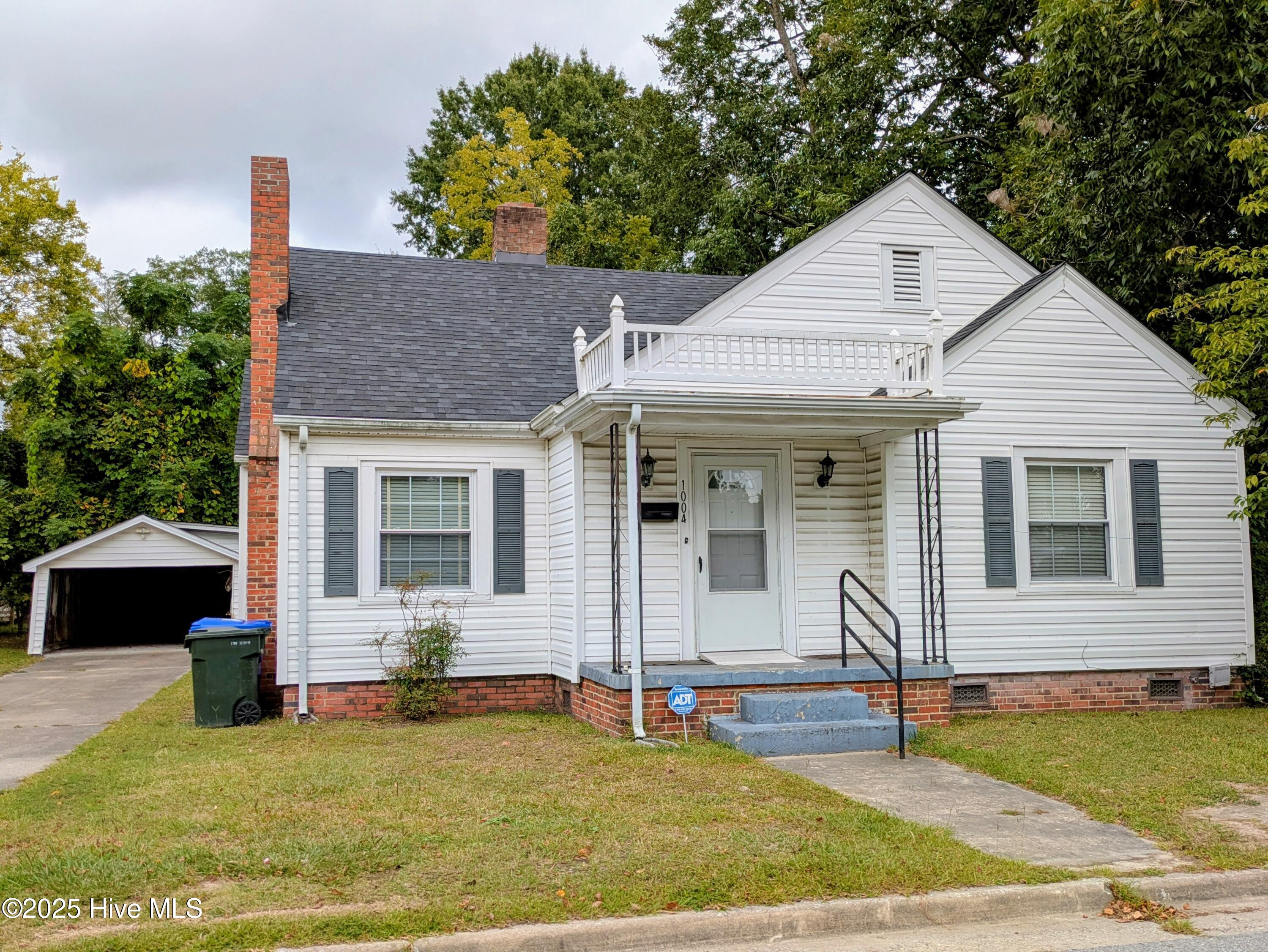 Homes for sale in Greenville, NC | 1004 Ward St, Greenville, NC 27834 | MLS# 100534520