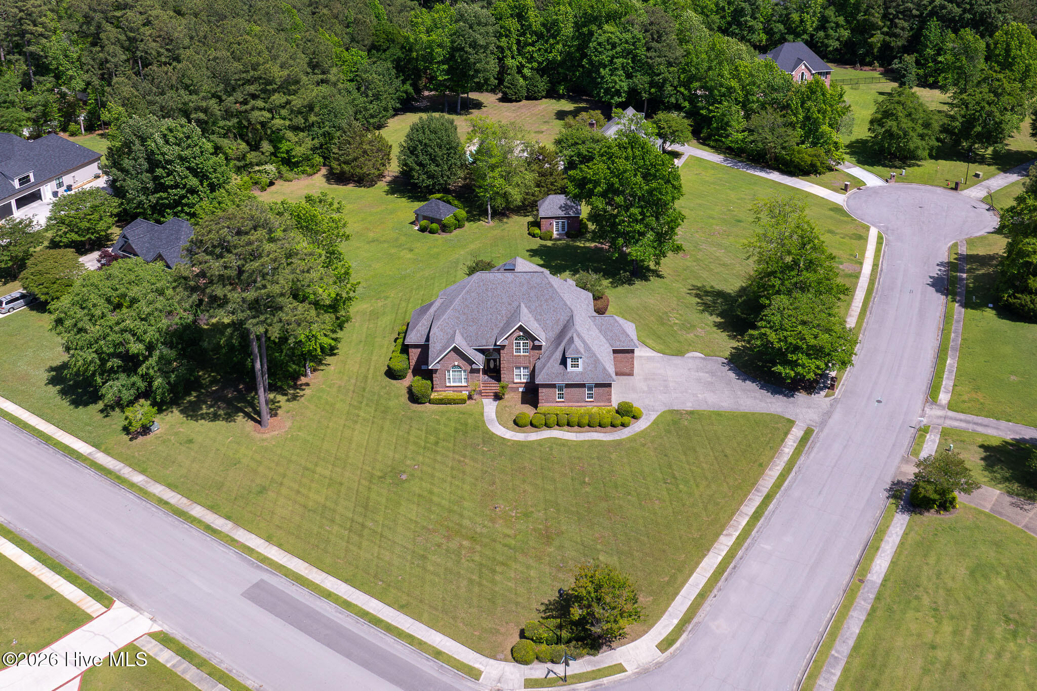 100570266 | Photo 82