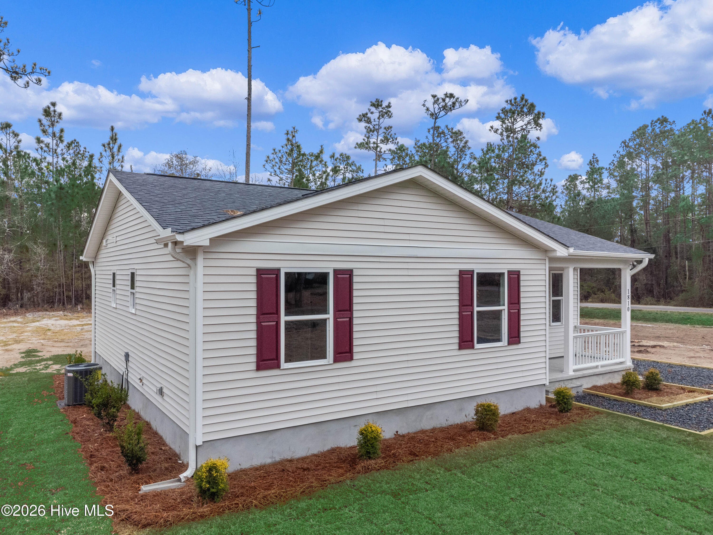 100523338 | Photo 29