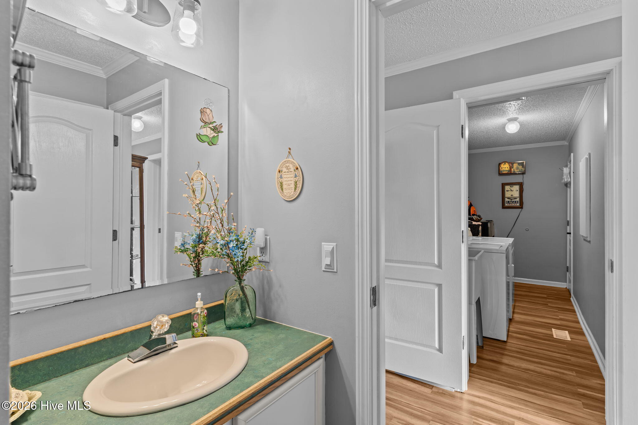 100559480 | Photo 31