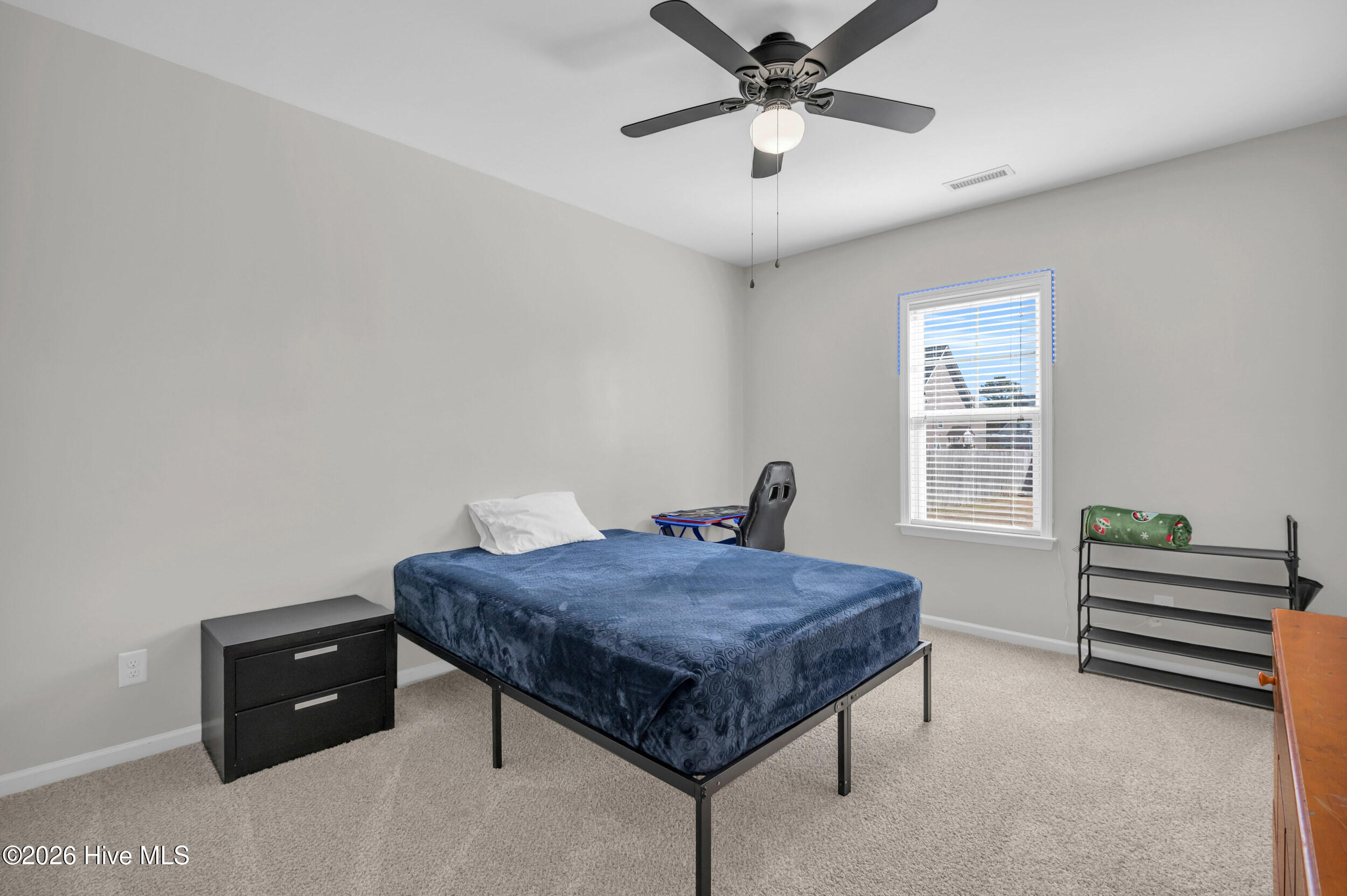 100550798 | Photo 21