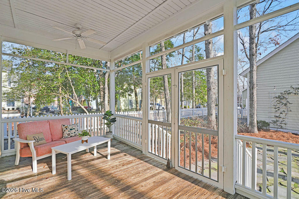 100559754 | Photo 27