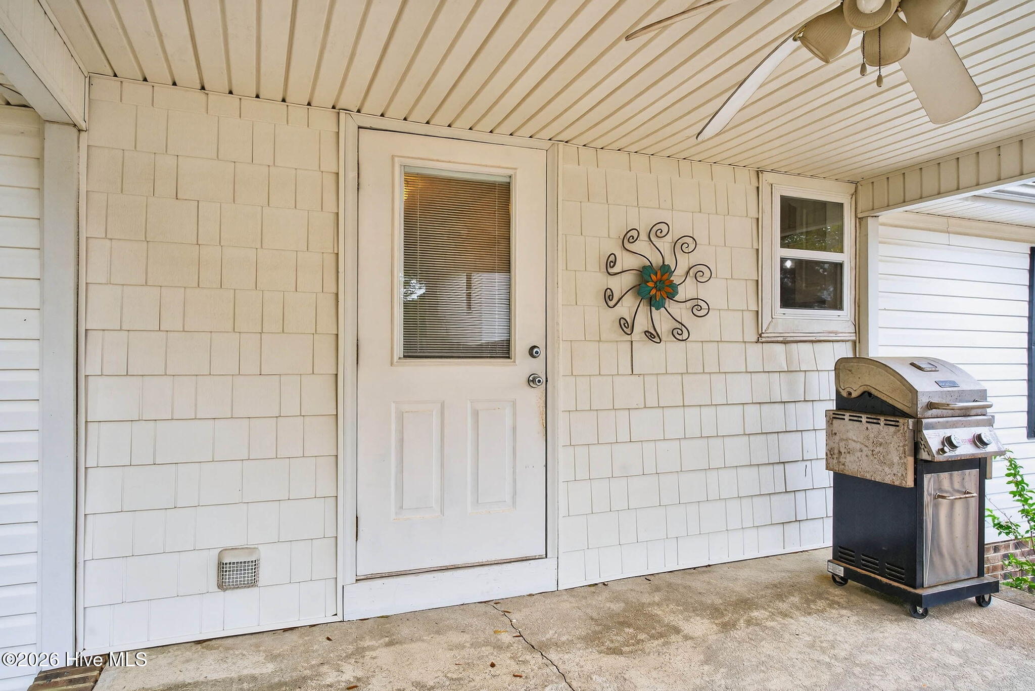 100565671 | Photo 20