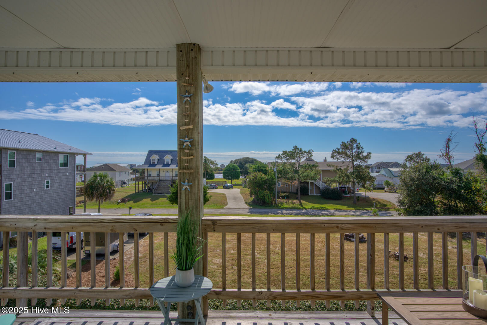 100535257 | Photo 49