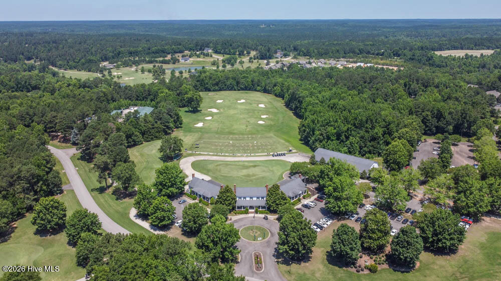 Clubhouse & Golf Course!