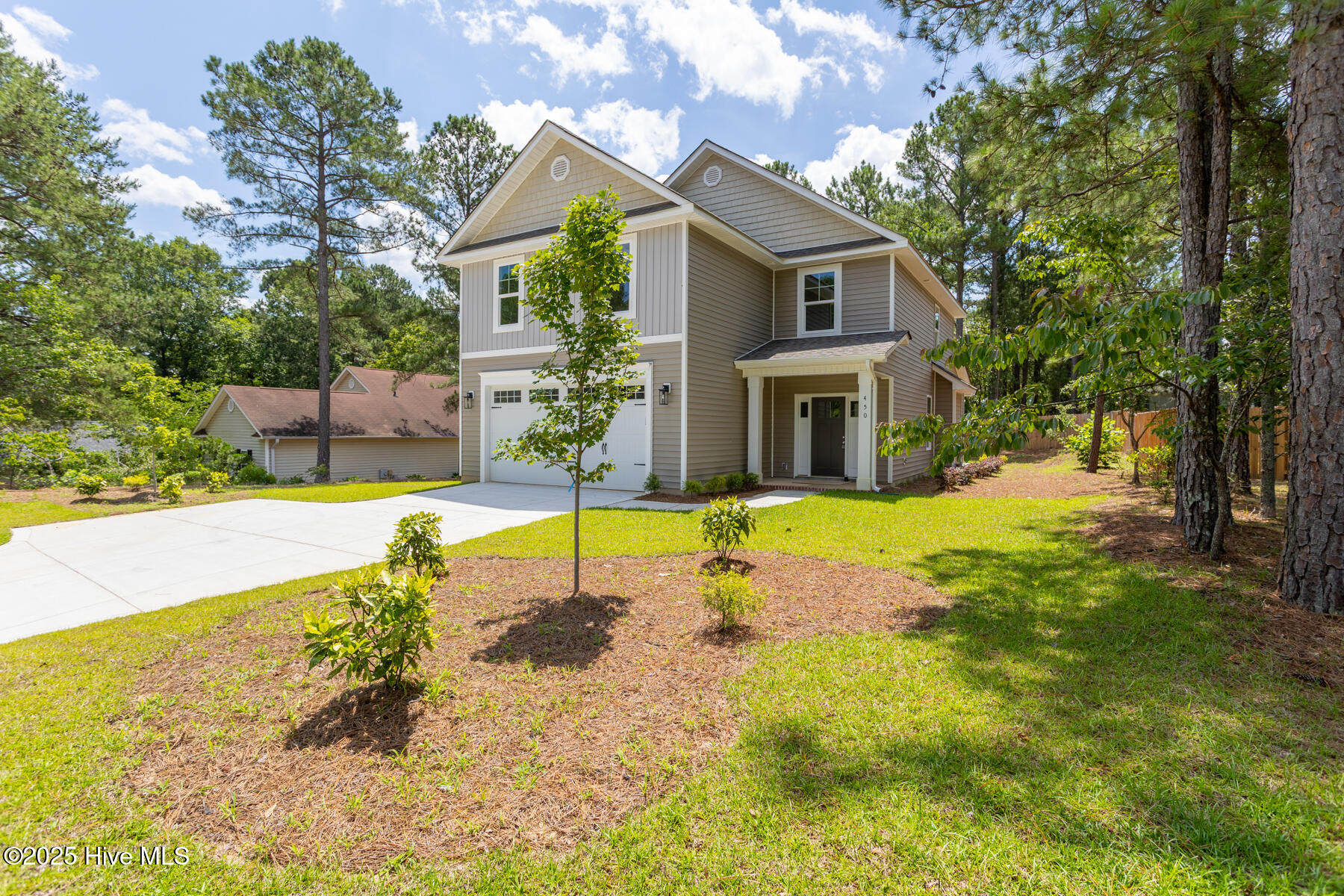 Homes for sale in Pinehurst, NC | 450 Spring Lake Dr, Pinehurst, NC 28374 | MLS# 100460783