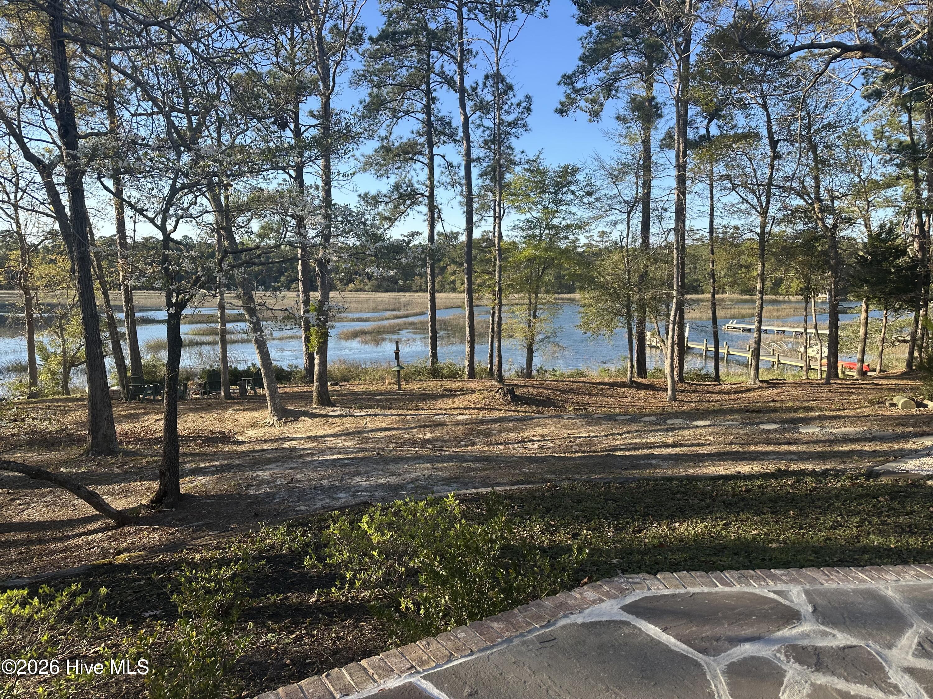 100564190 | Photo 88