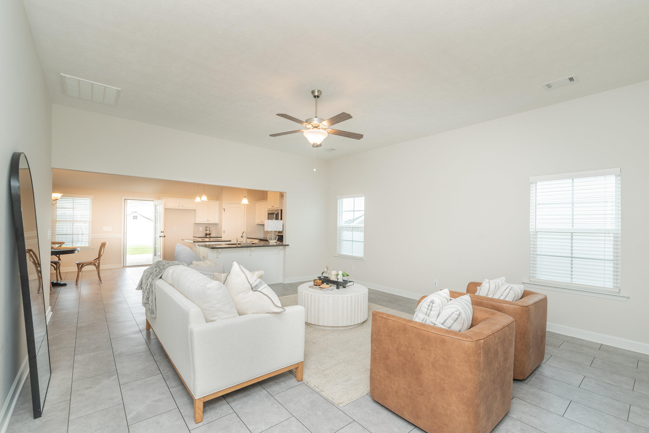 004_818_goodale_dr_004_284