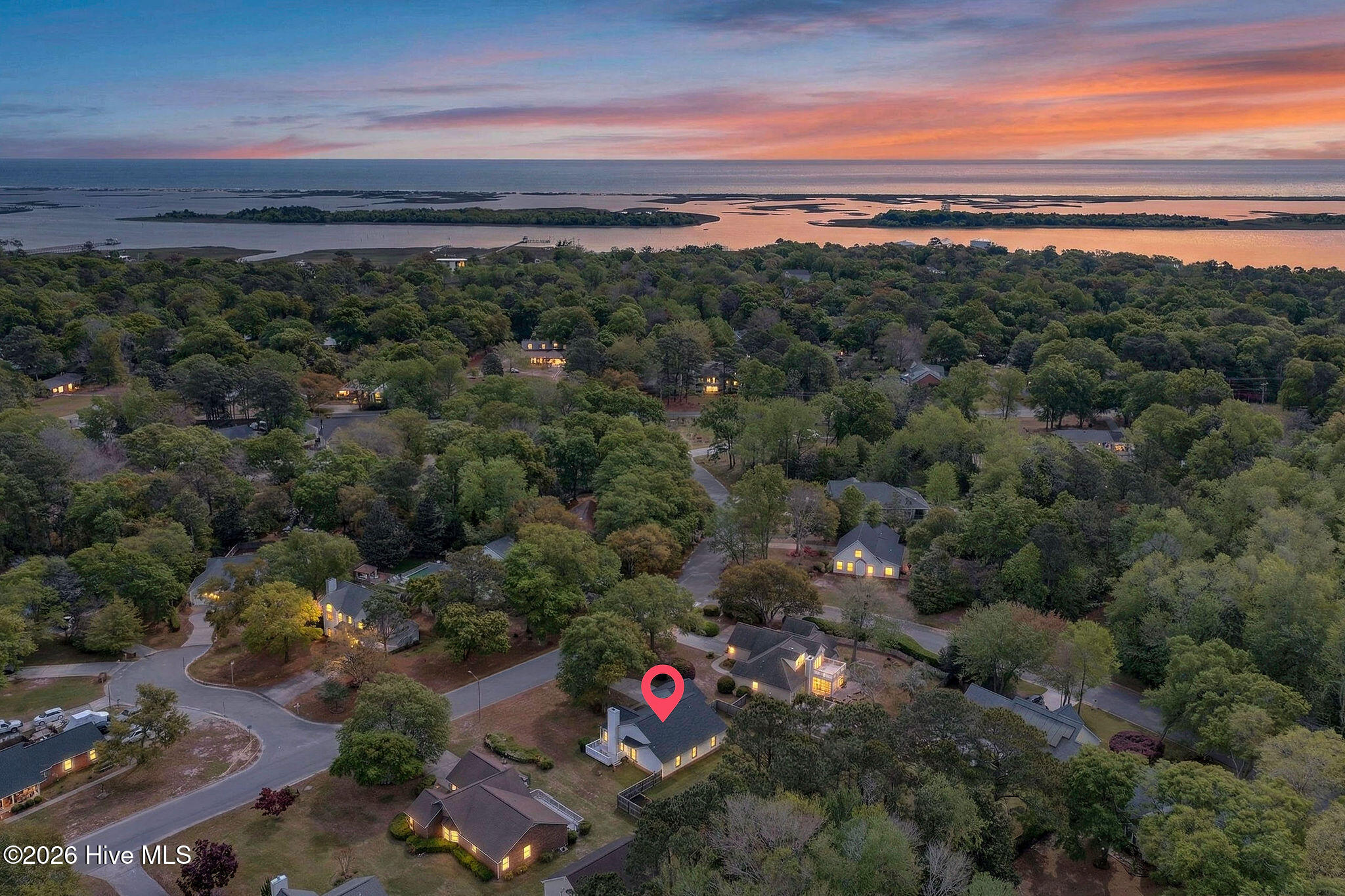 100565876 | Photo 39