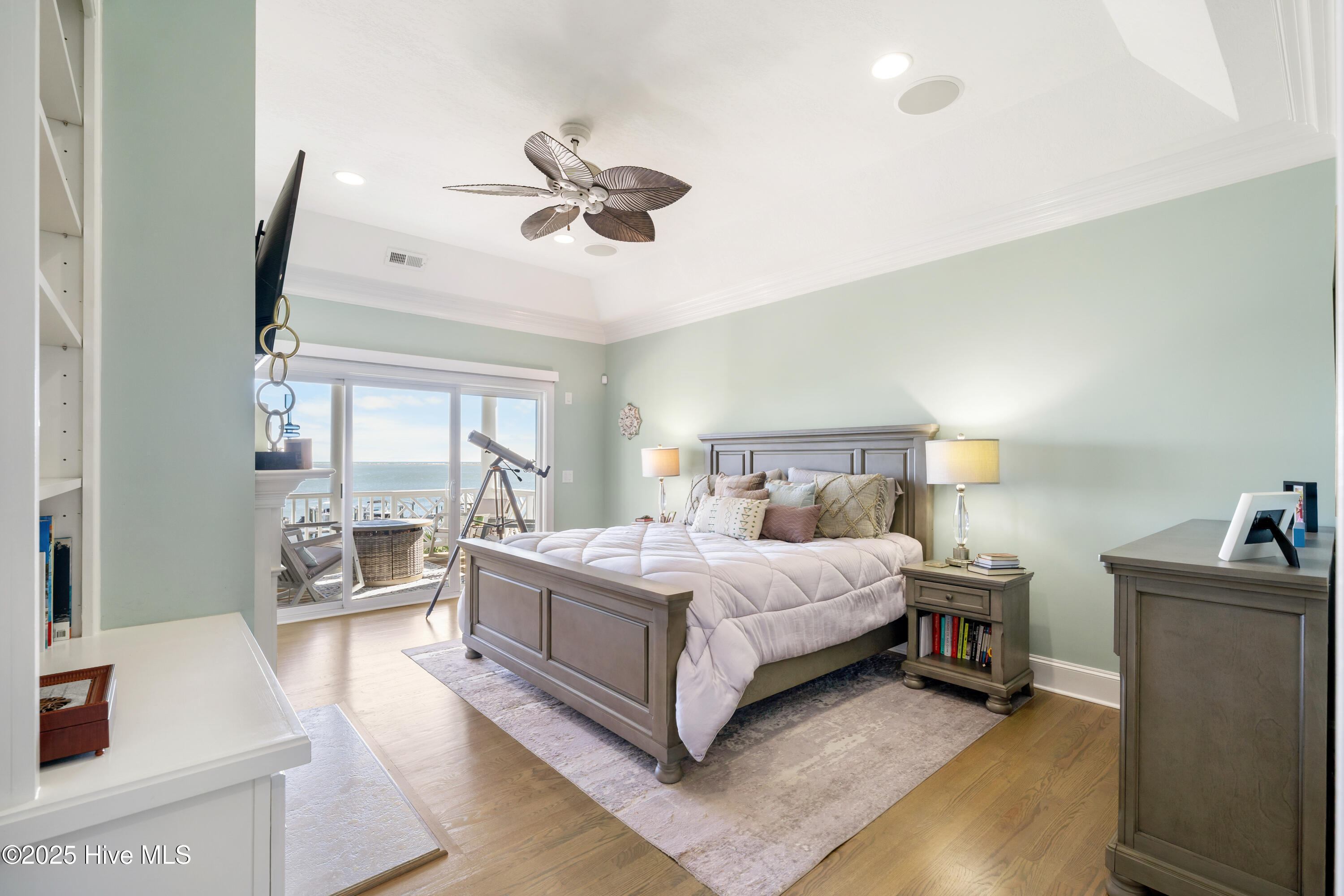 100541249 | Photo 59