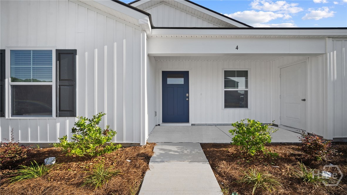 Homes for sale in Port Wentworth, GA | 4 Bardwell Way, Port Wentworth, GA 31407 | MLS# SA331015