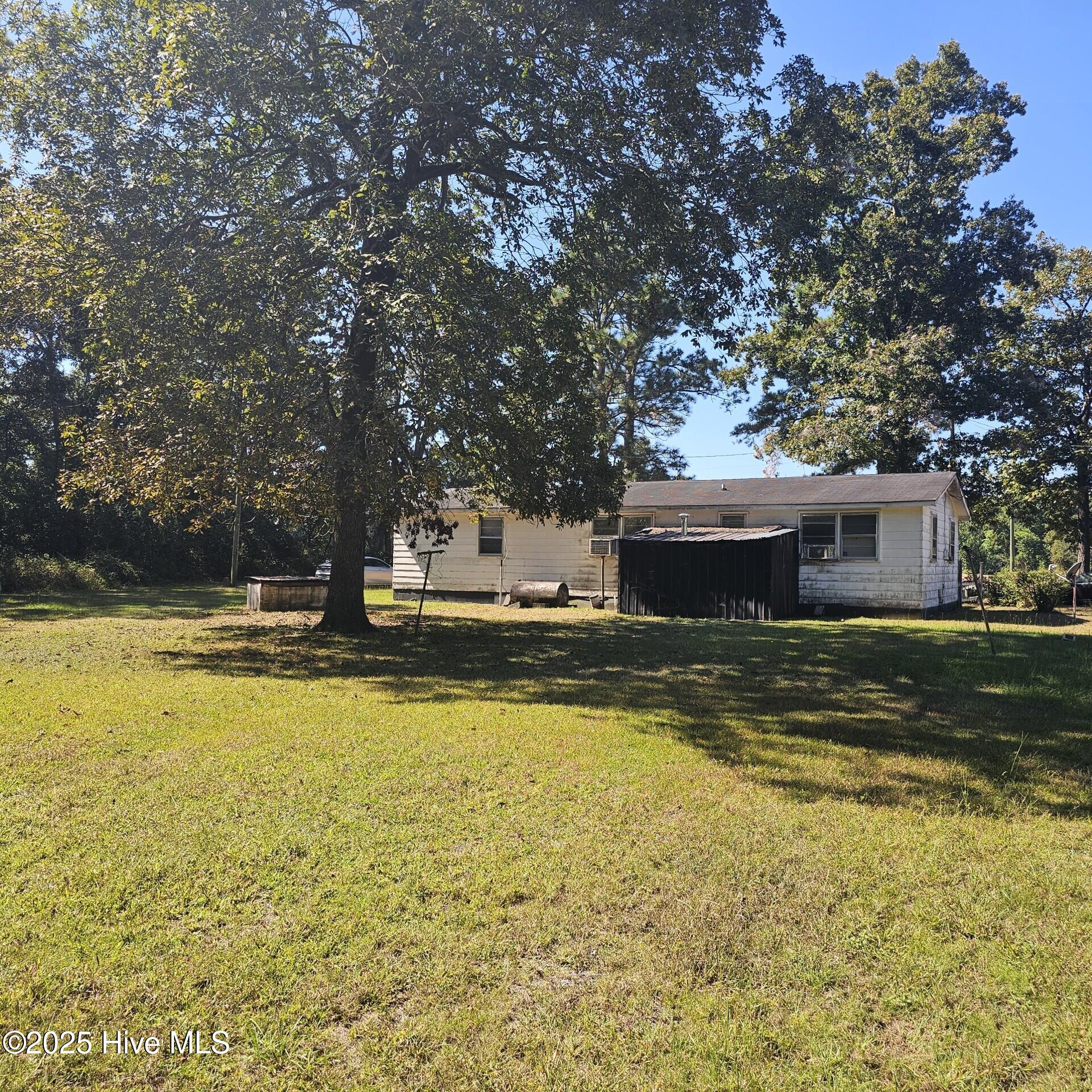 Homes for sale in Clinton, NC | 770 Simmons Rd, Clinton, NC 28328 | MLS# 100531681