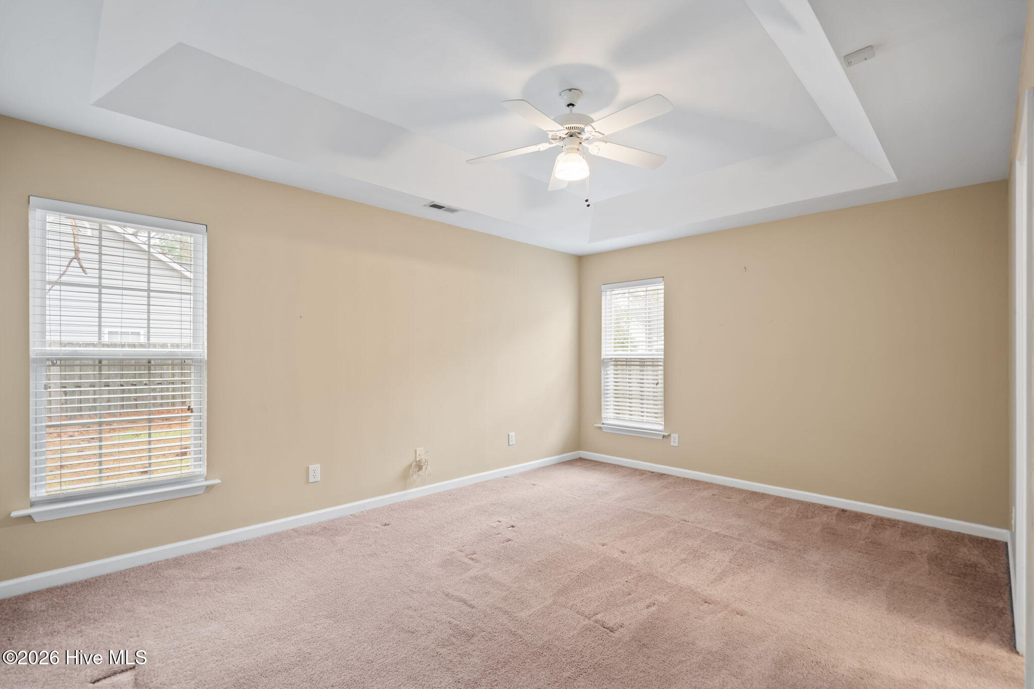 100560149 | Photo 23