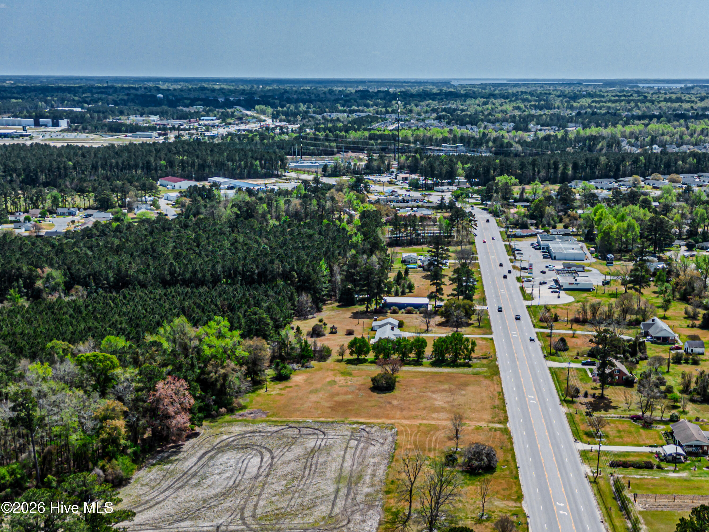 100569074 | Photo 77