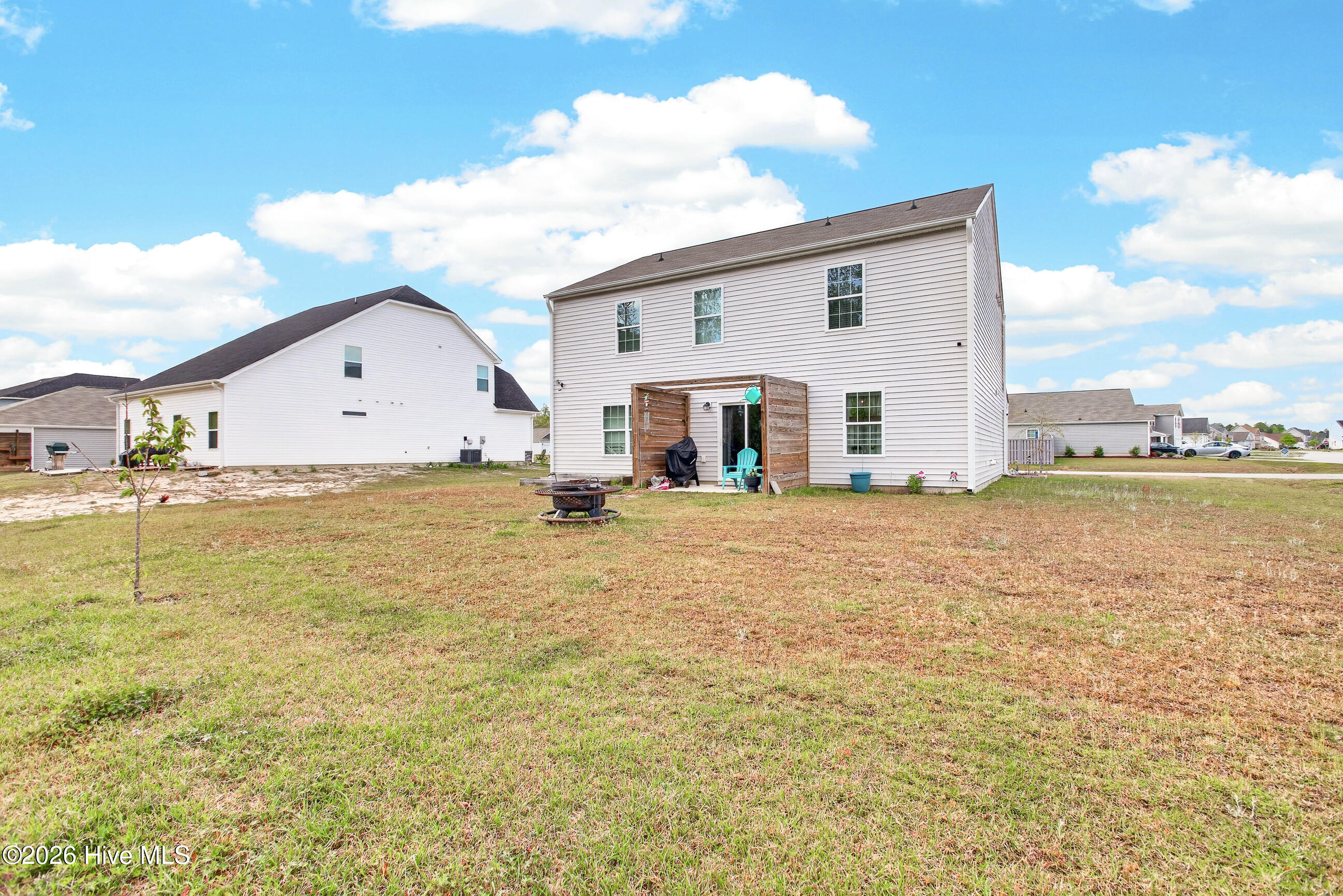 100566530 | Photo 24