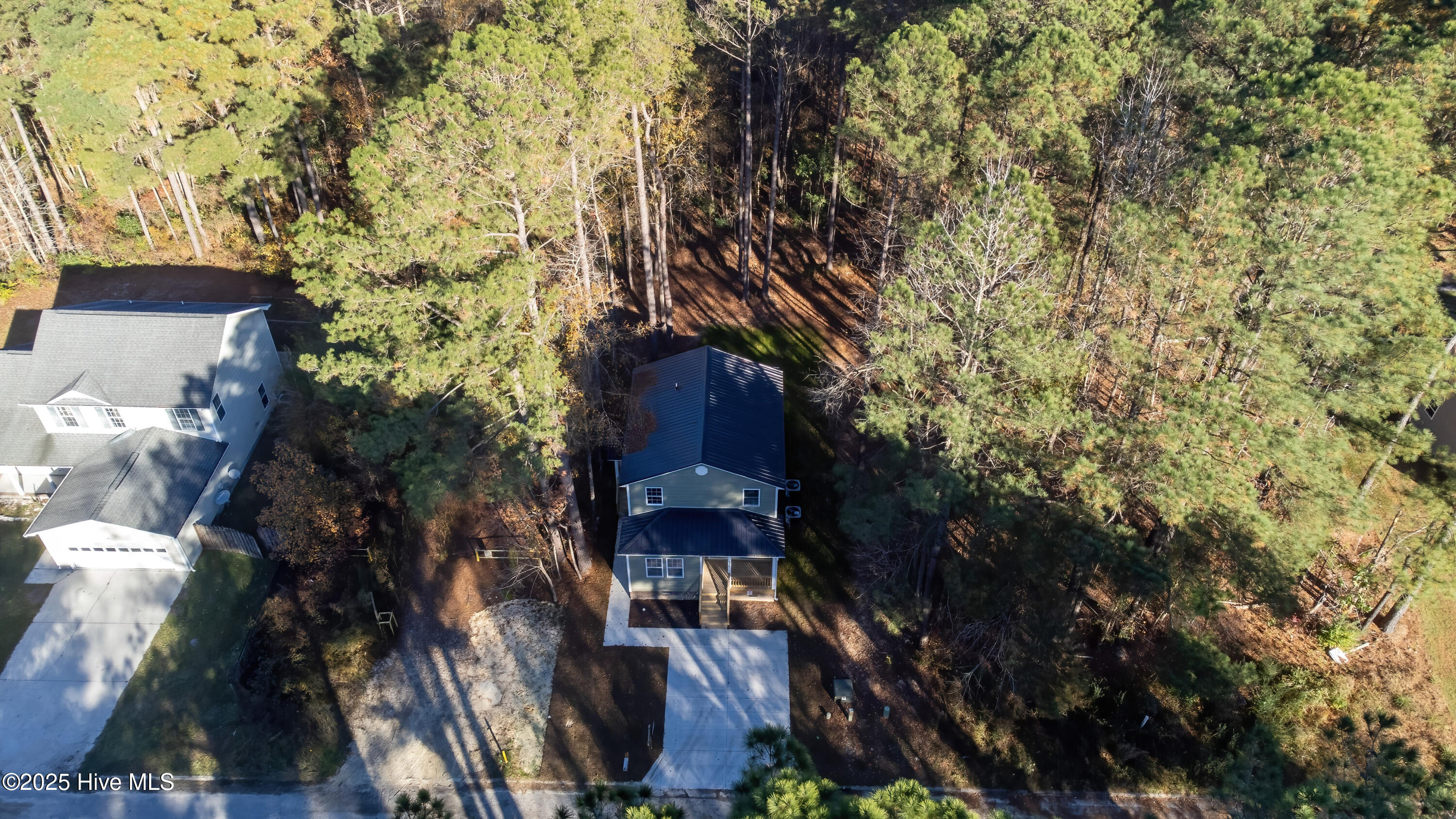 100538278 | Photo 44