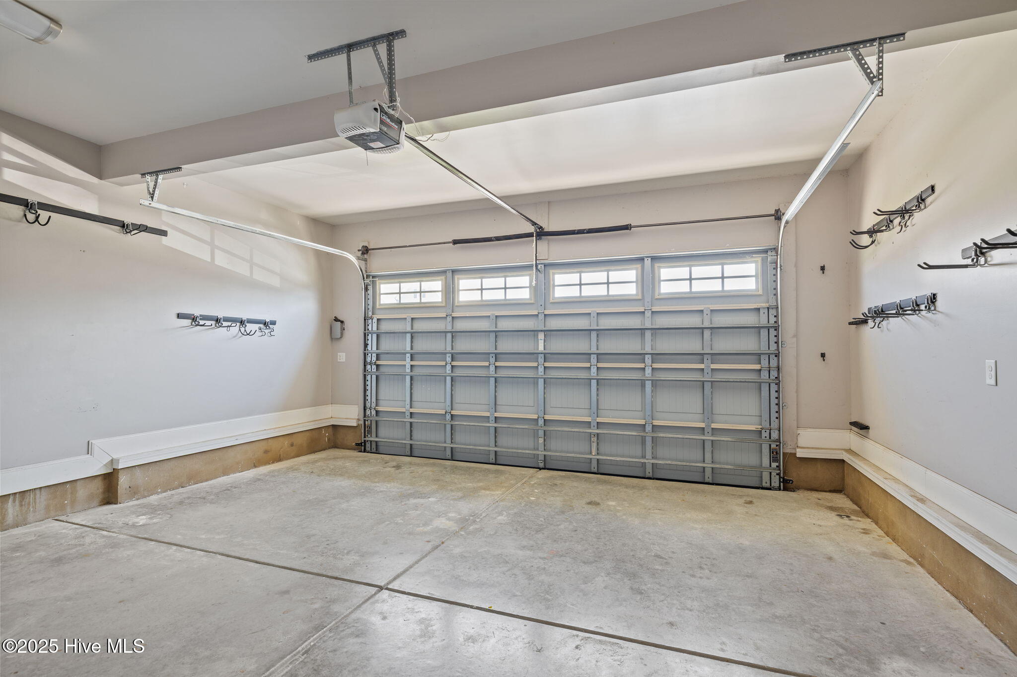 Homes for sale in Newport, NC | 400 Lanyard Dr, Newport, NC 28570 | MLS# 100515337