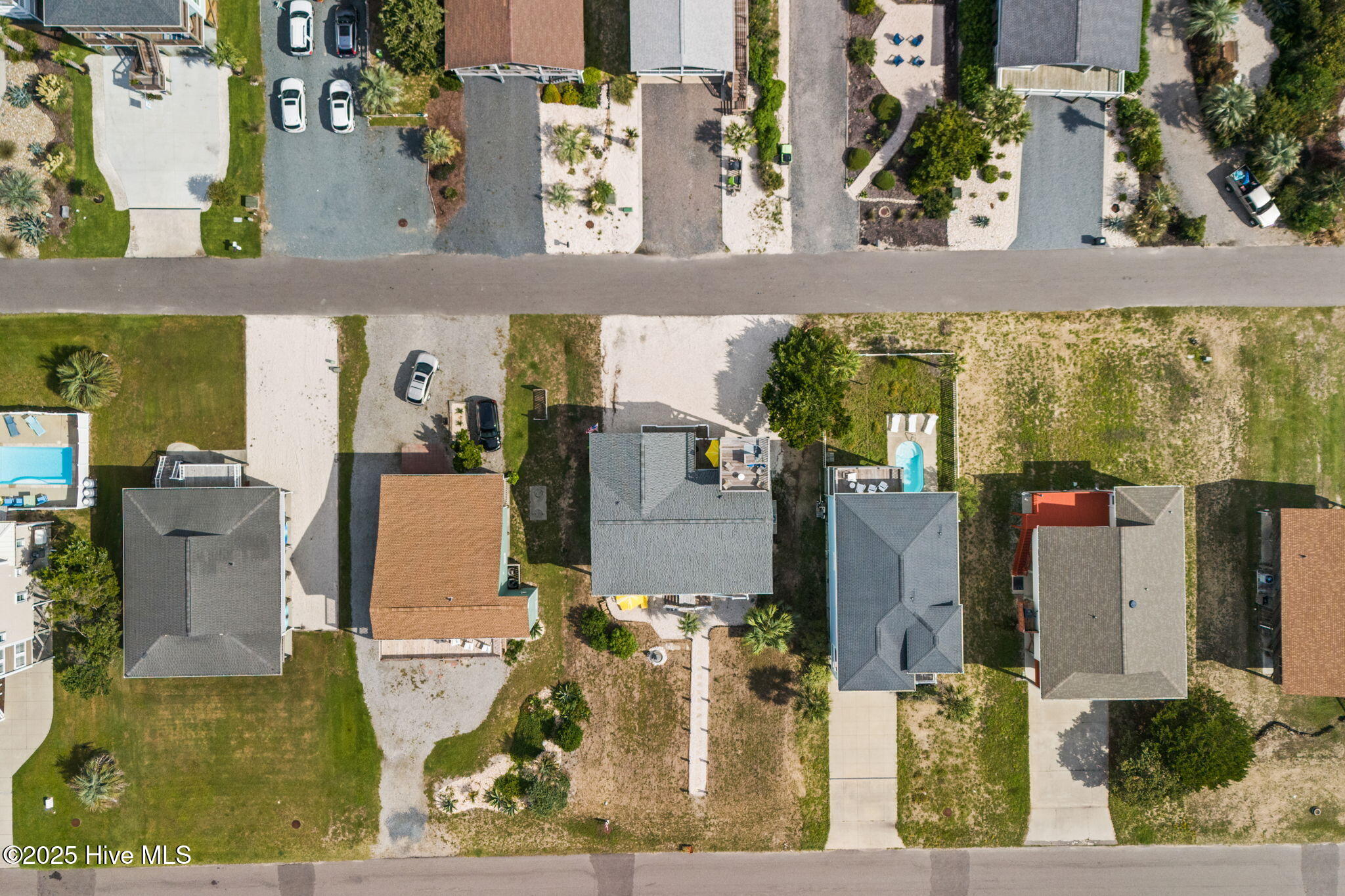 100527553 | Photo 47