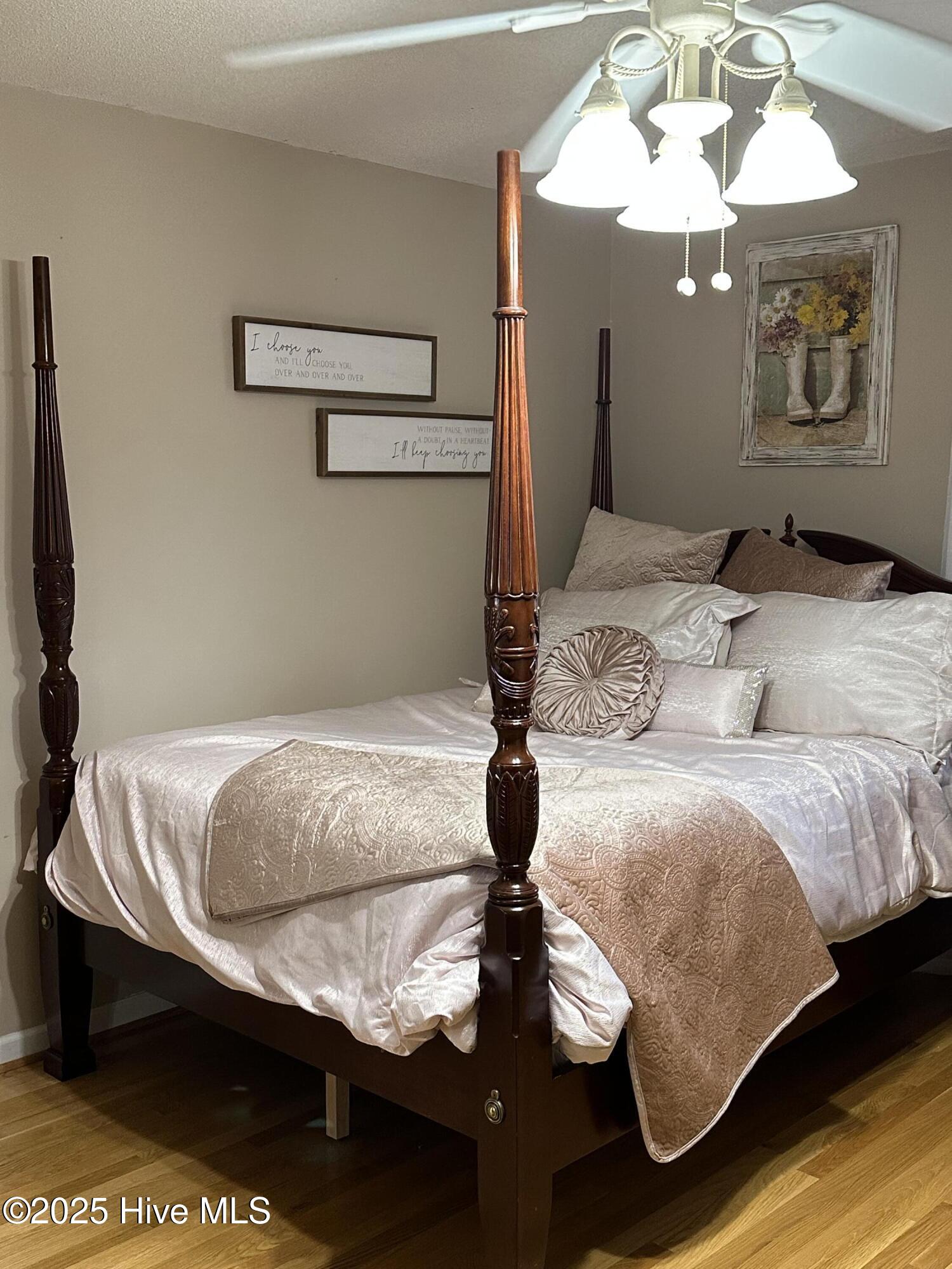 100514130 | Photo 69