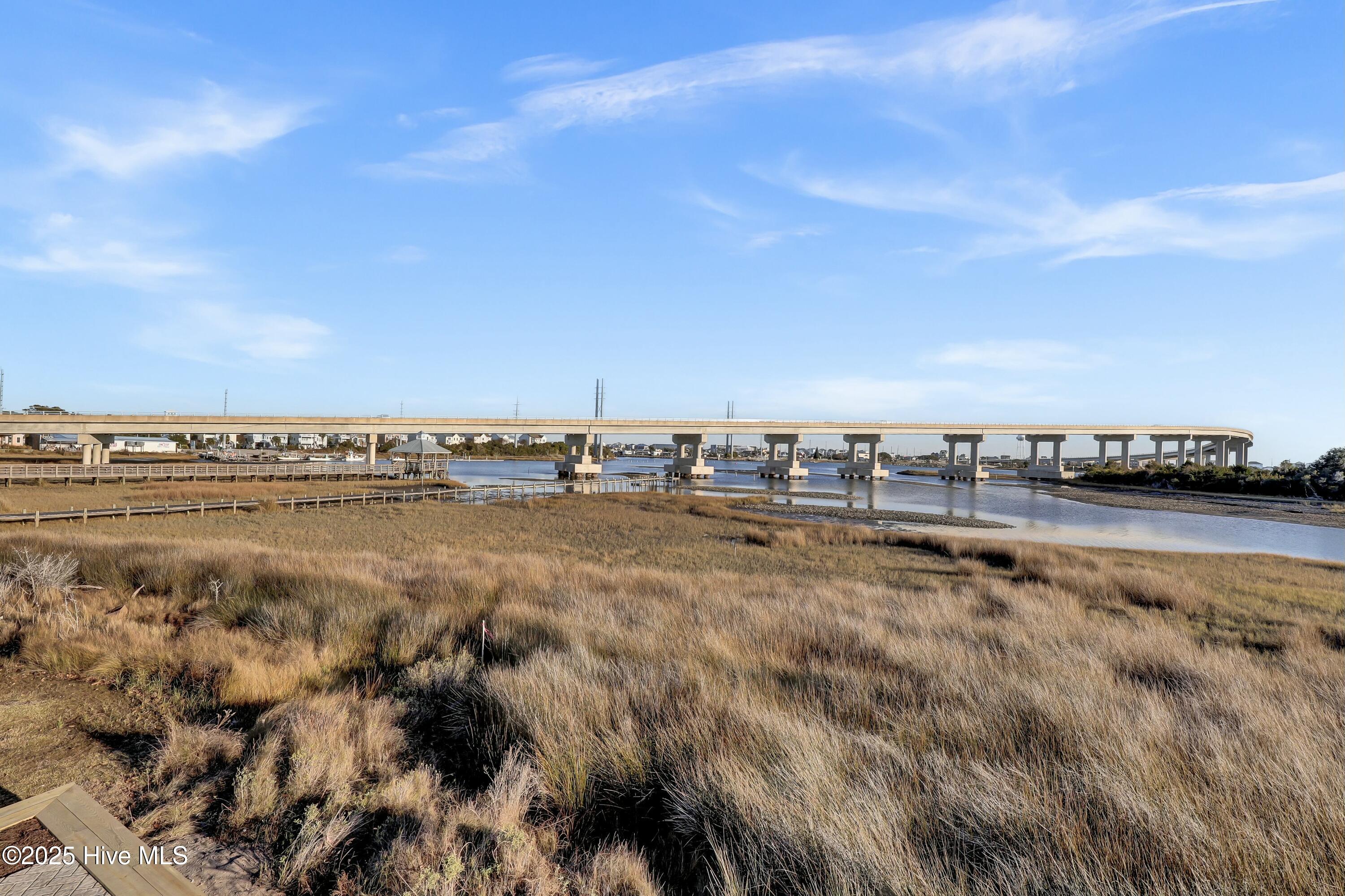 100544743 | Photo 50