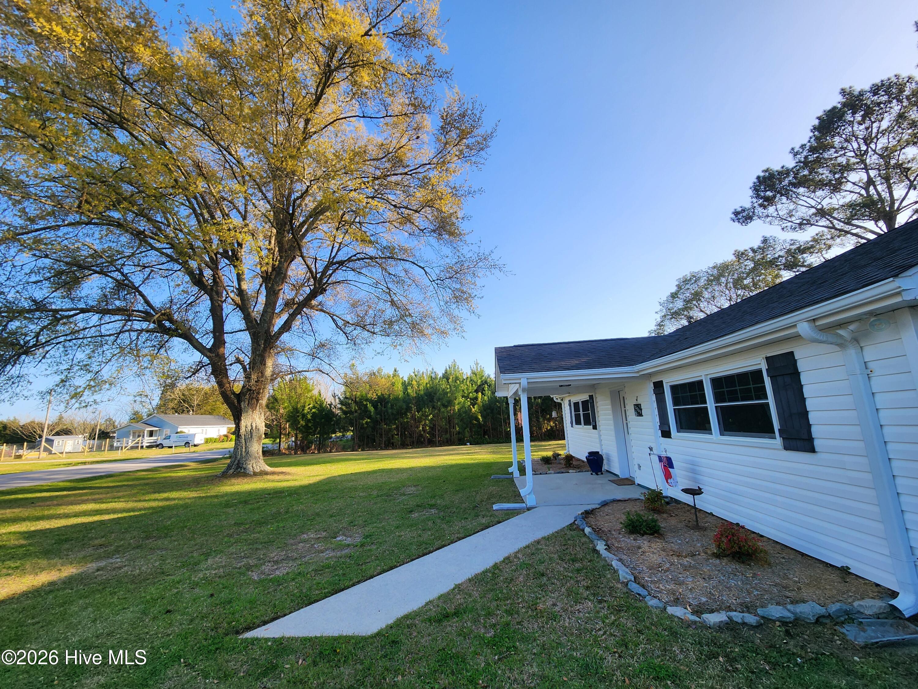 2523 Belgrade Swansboro Road,Maysville