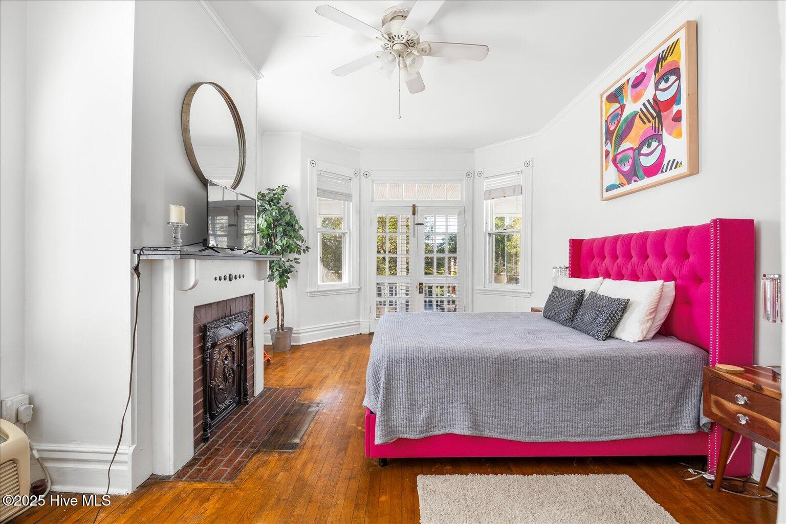 100538271 | Photo 22