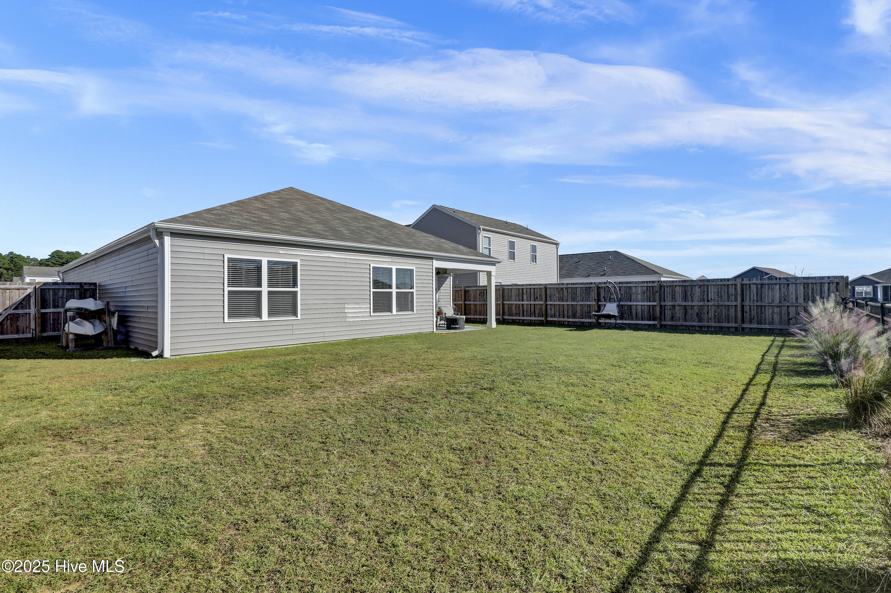 100536874 | Photo 22