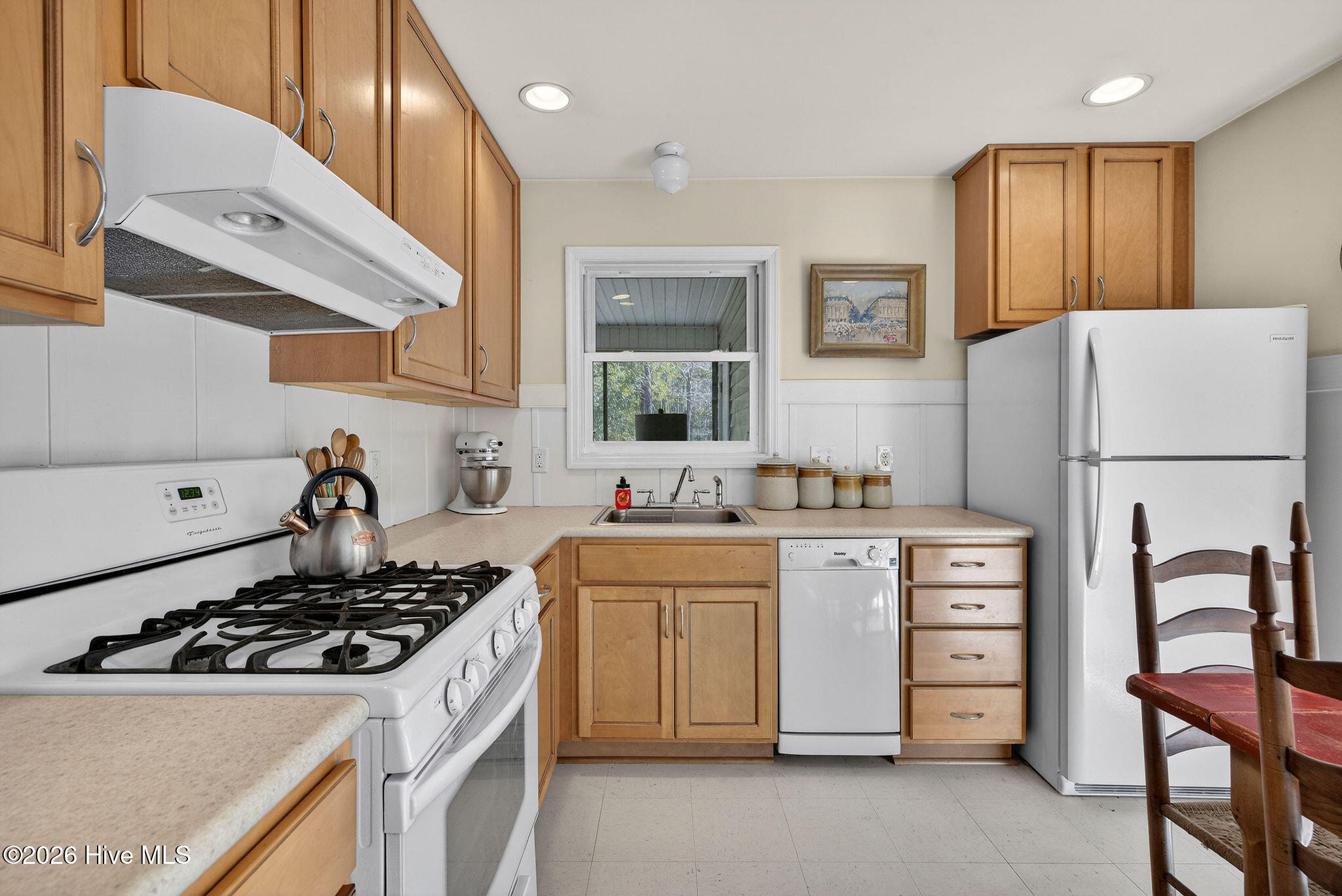 100556550 | Photo 18