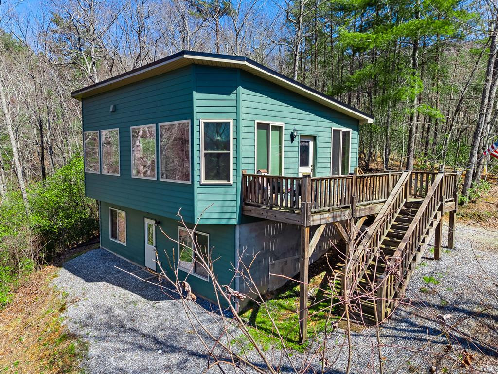 285 Peachtree Mtn Est Road