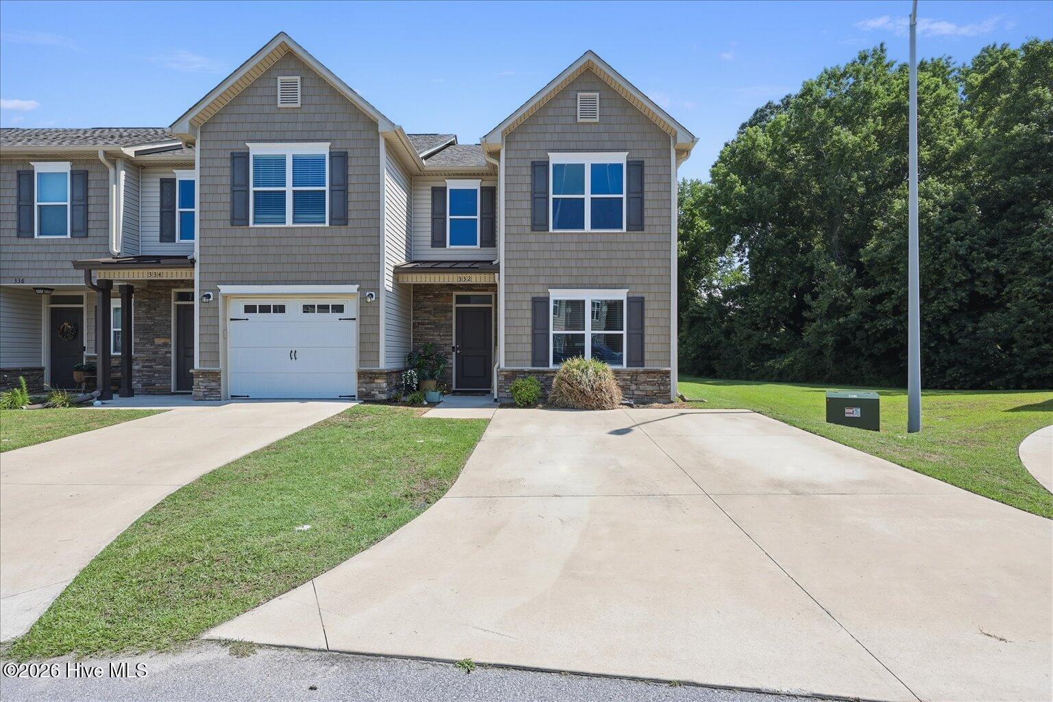 332 Glenellen Loop Road,Midway Park