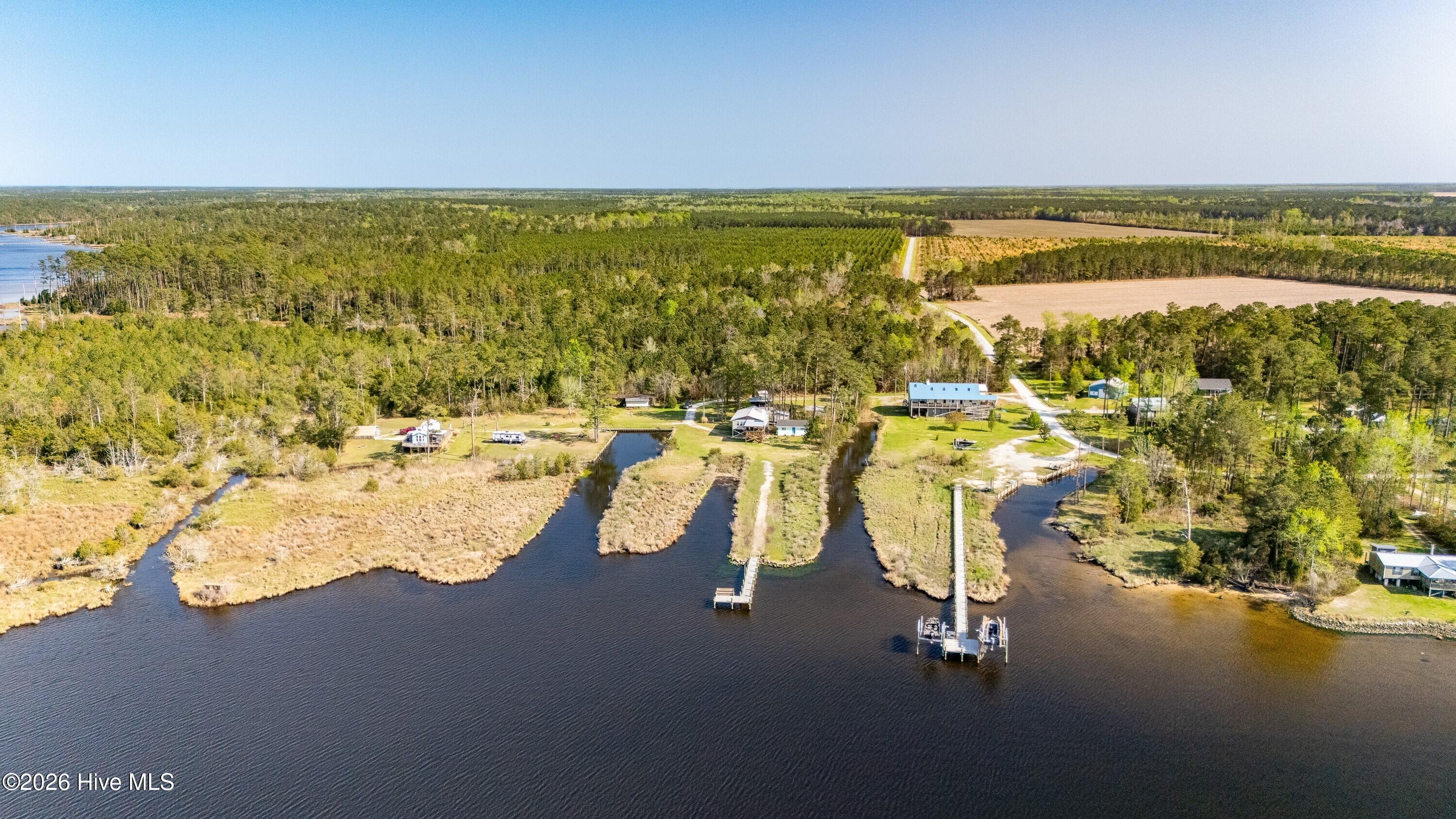678 Weaver Camp Road,Merritt