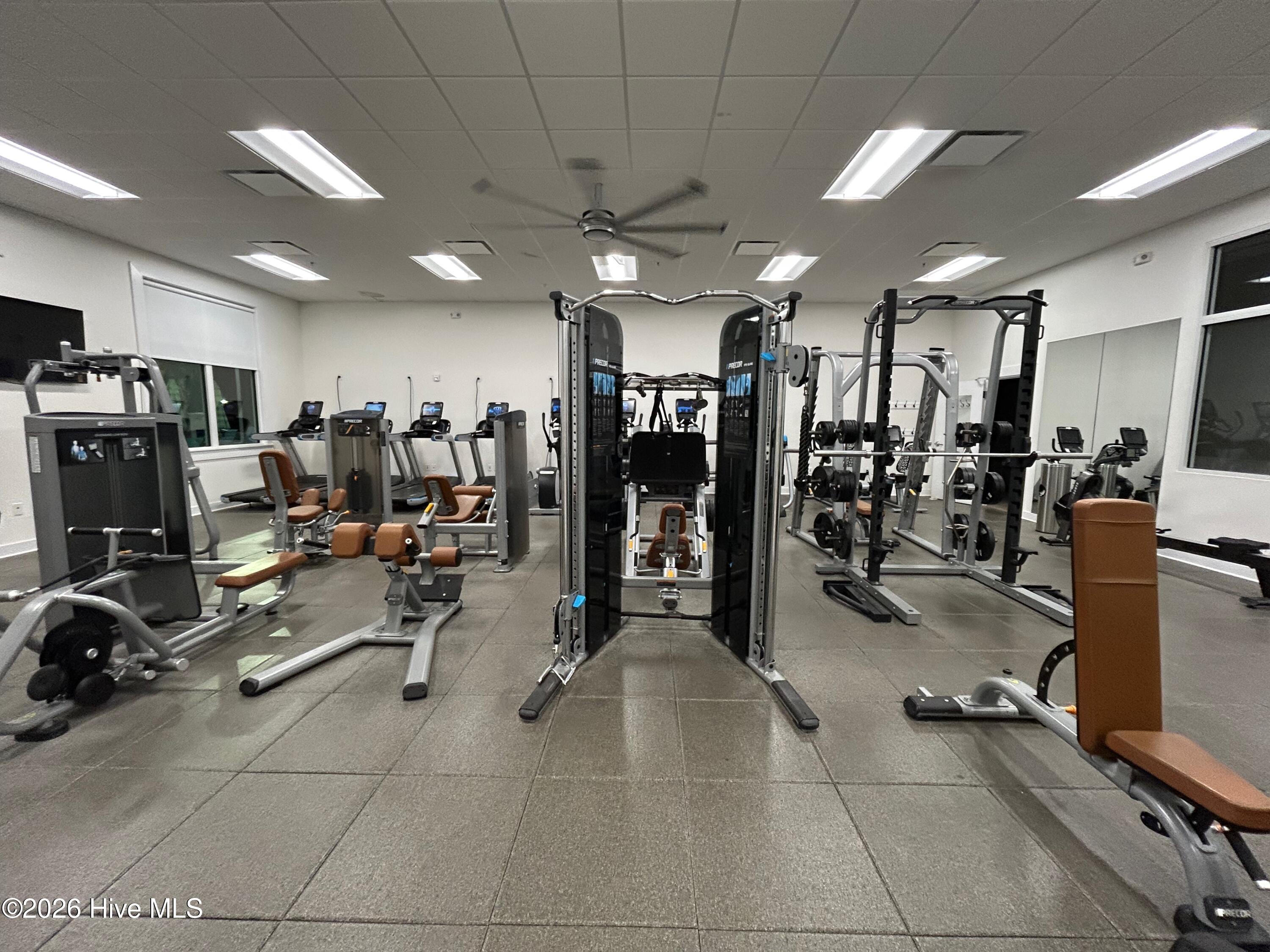 100557593 | Photo 44