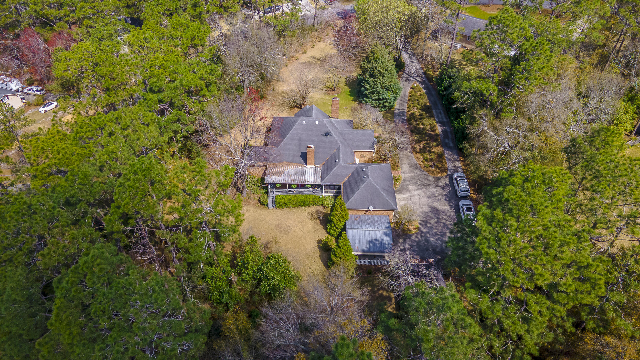 136KalmiaCircle_aerial-08