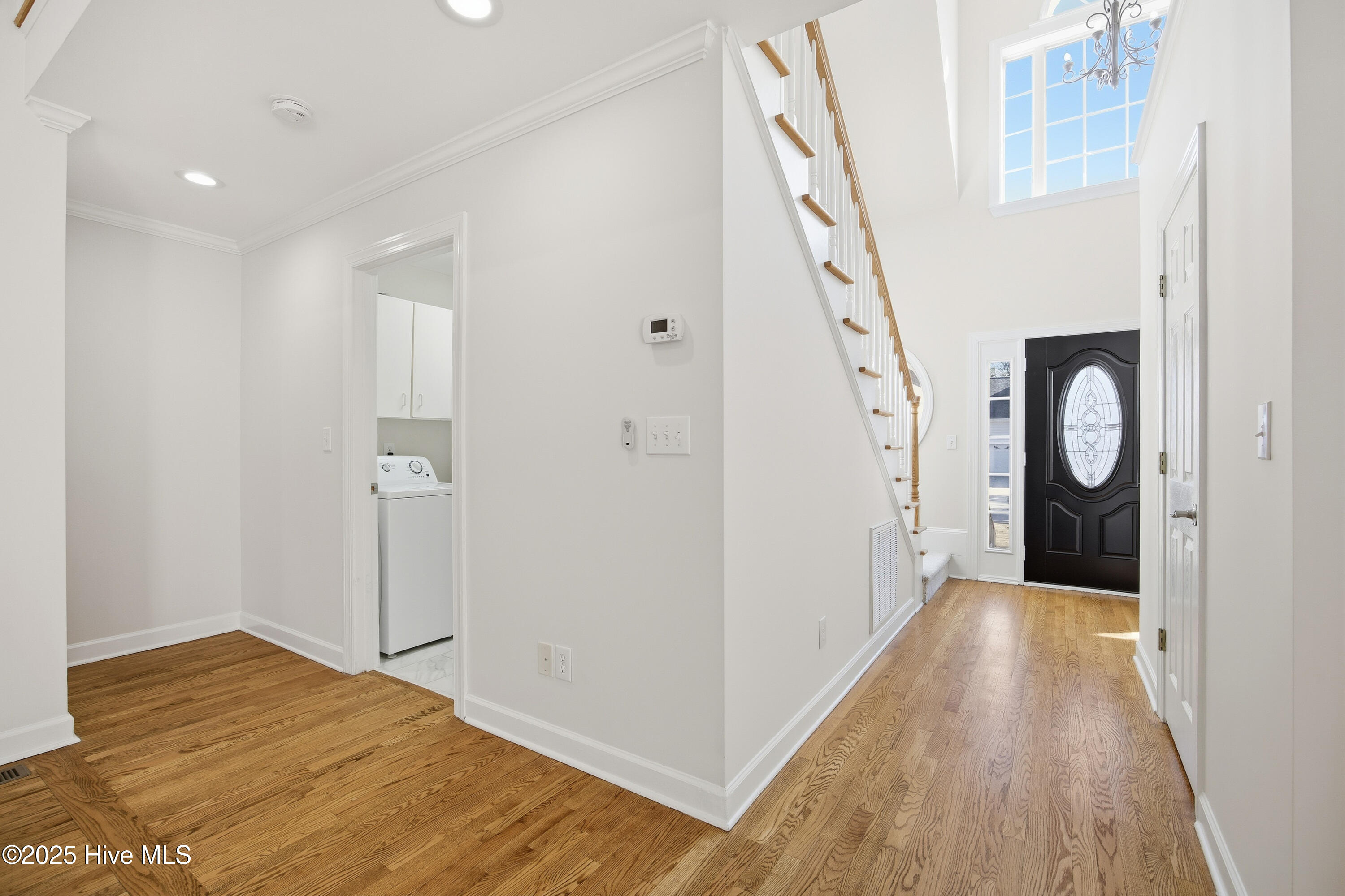 100545806 | Photo 23