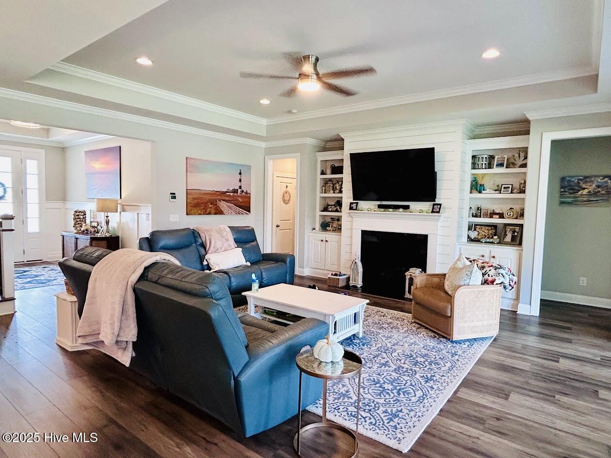 100534621 | Photo 24