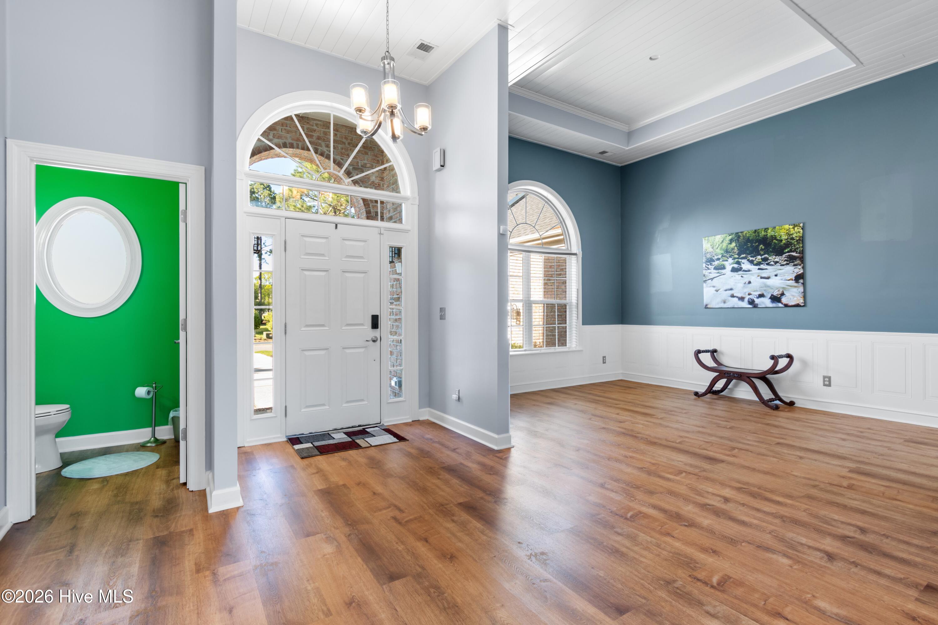 100564906 | Photo 20