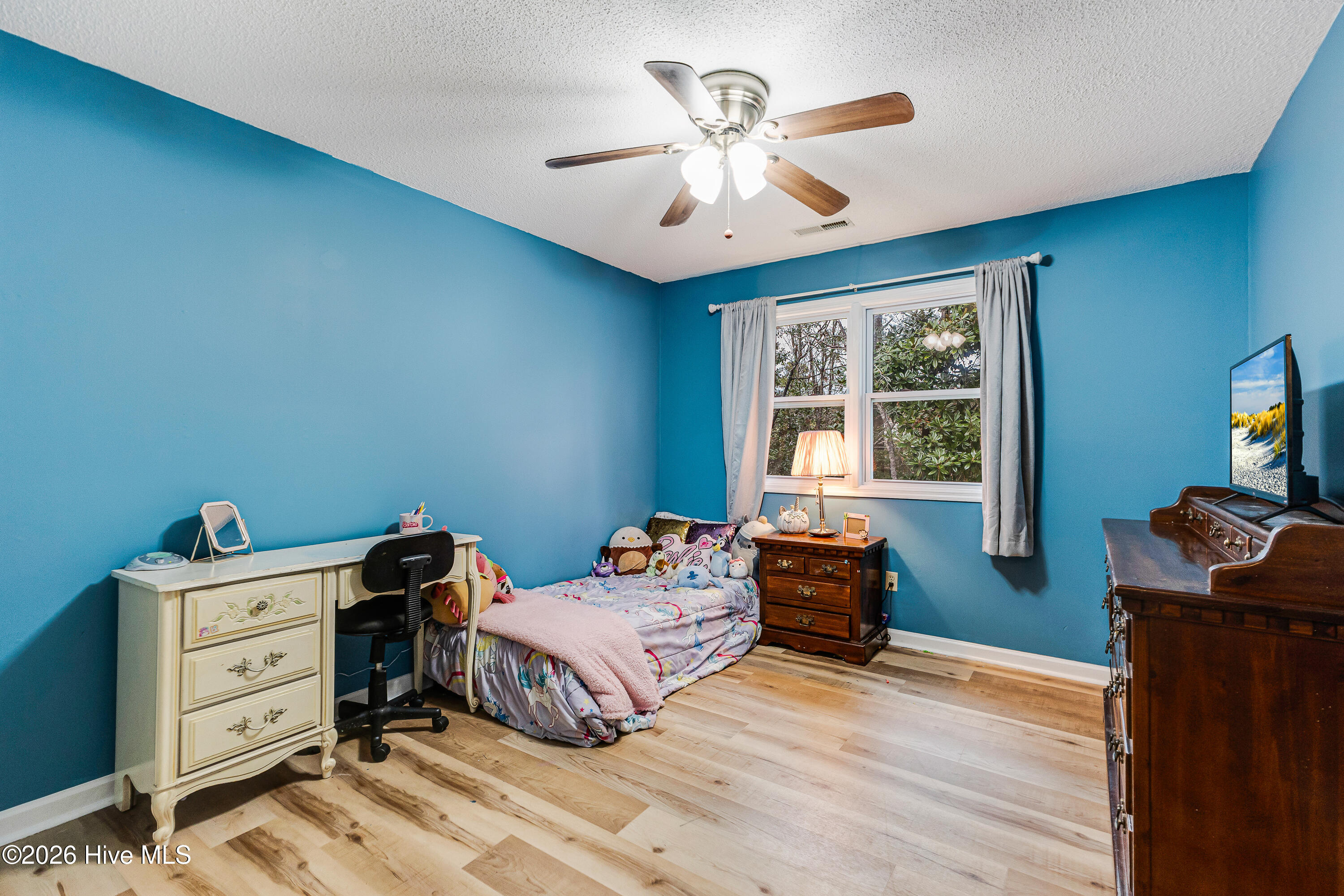 100551120 | Photo 22