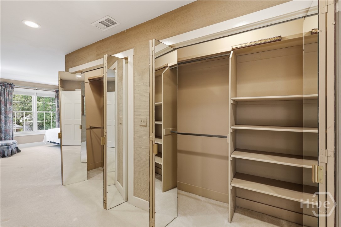 402 E 44th Street, Savannah, GA, 31405