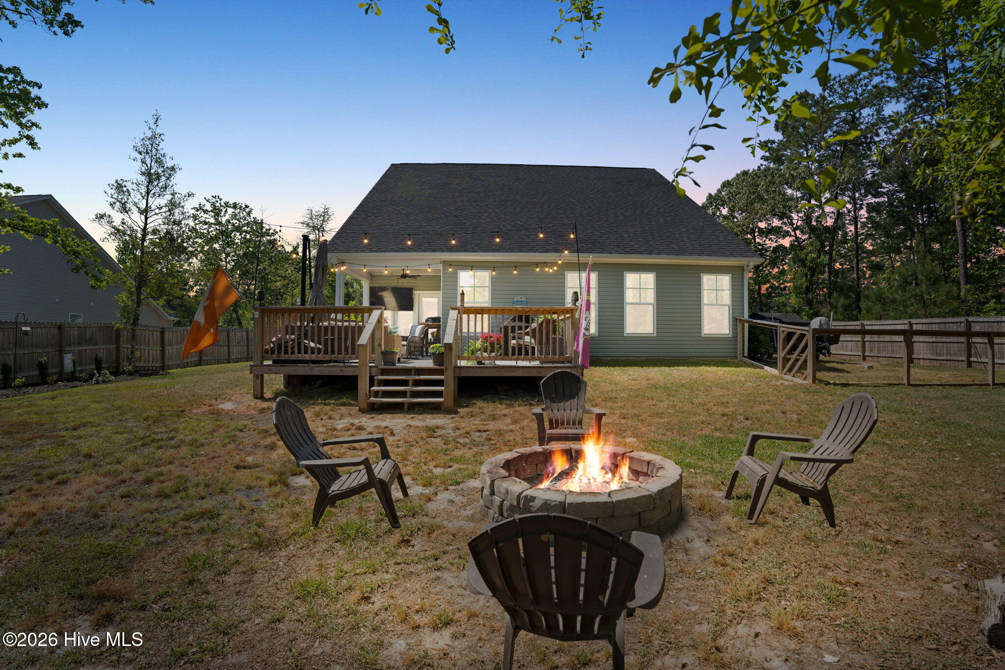 100569601 | Photo 26